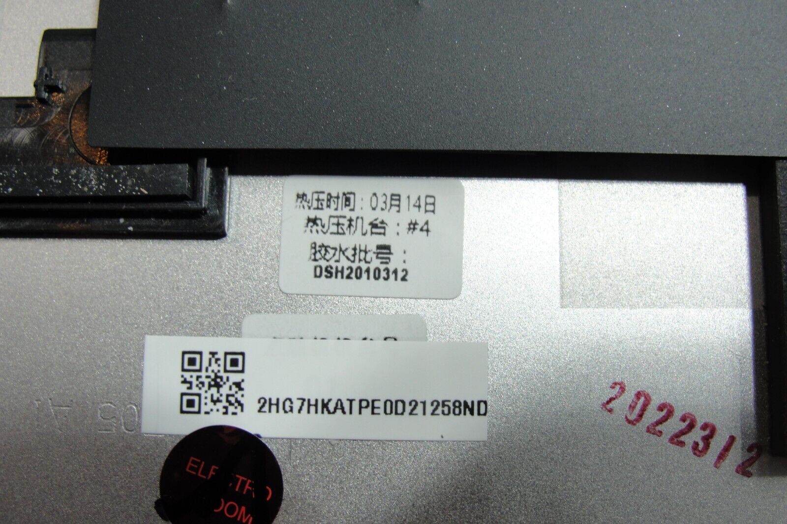 HP Pavilion 15-eg0025nr 15.6