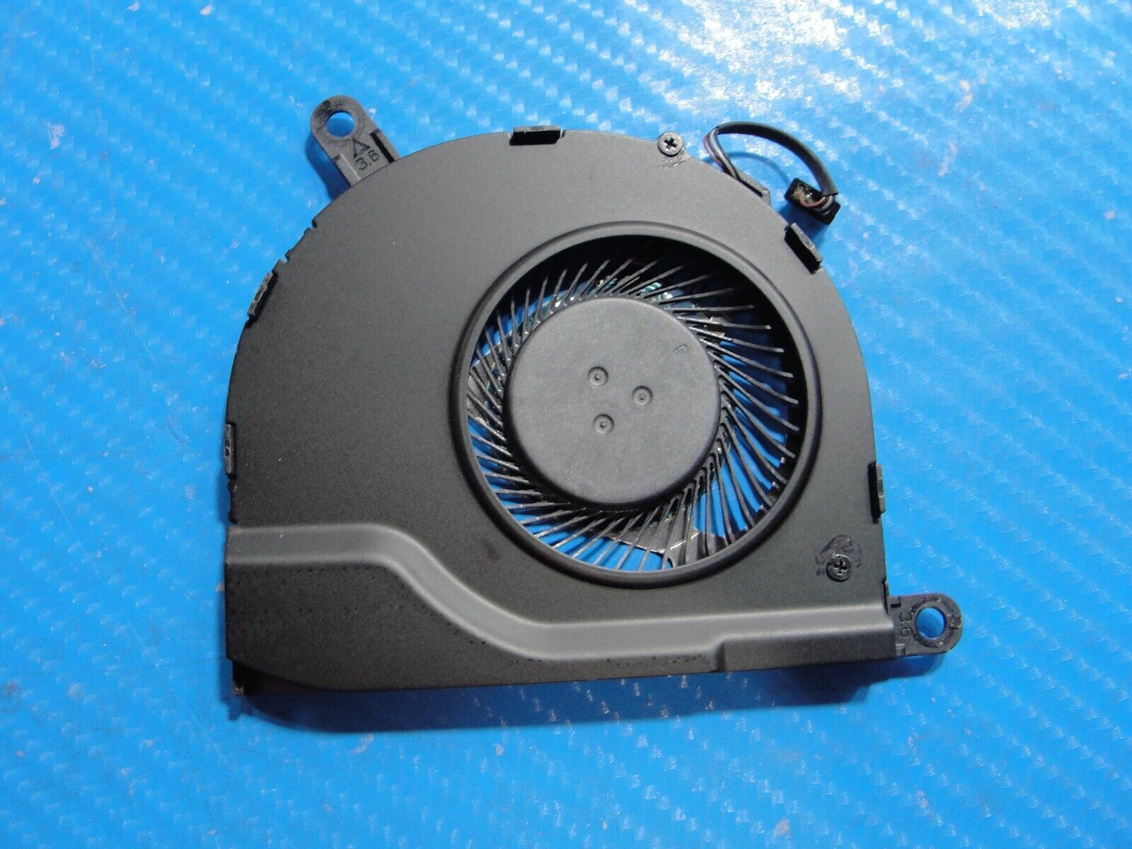 Dell Latitude 14” 5490 Genuine Laptop CPU Cooling Fan P5F39 DC28000IXSL