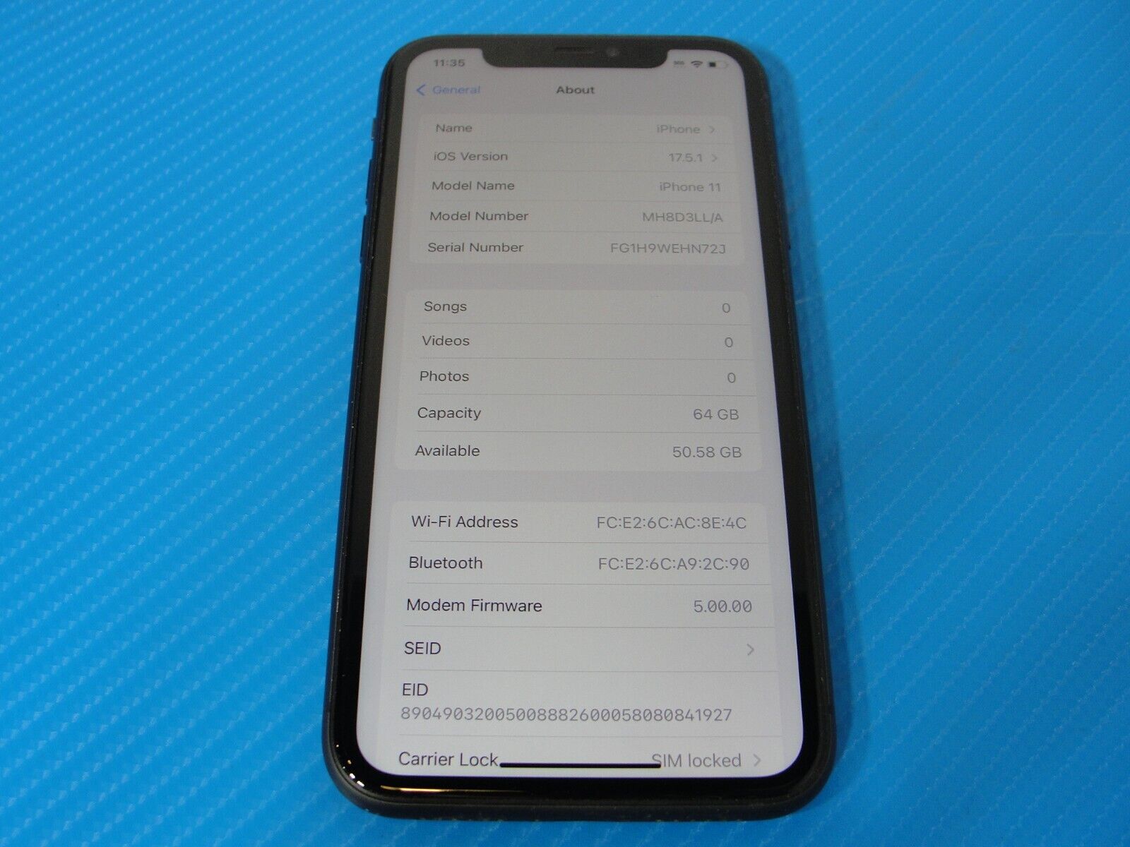 Apple iPhone 11 64GB Black AT&T - GOOD