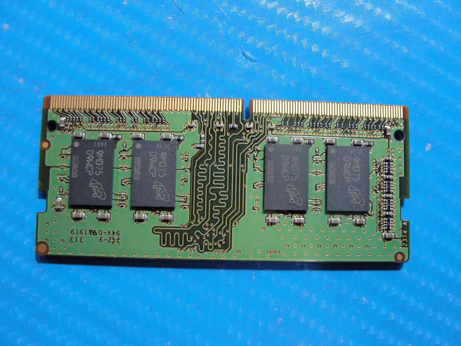 Dell 5500 Micron 8GB 1Rx8 PC4-2666V Memory RAM SO-DIMM MTA8ATF1G64HZ-2G6D1