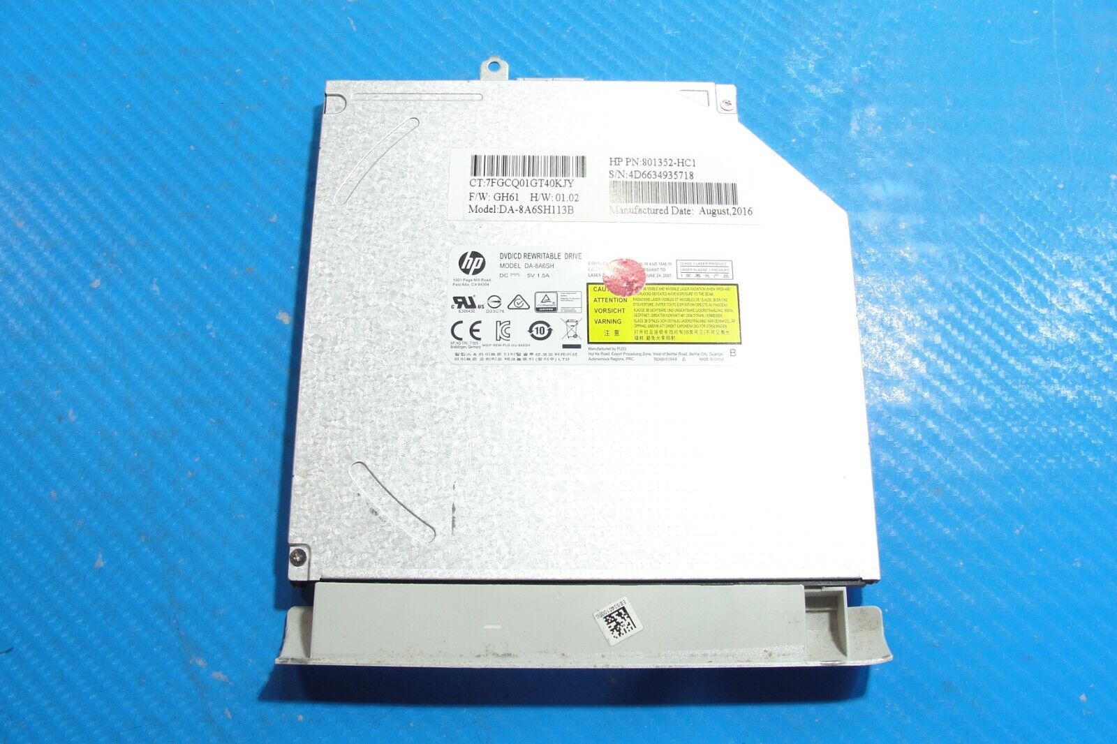 HP Pavilion 15-au123cl 15.6