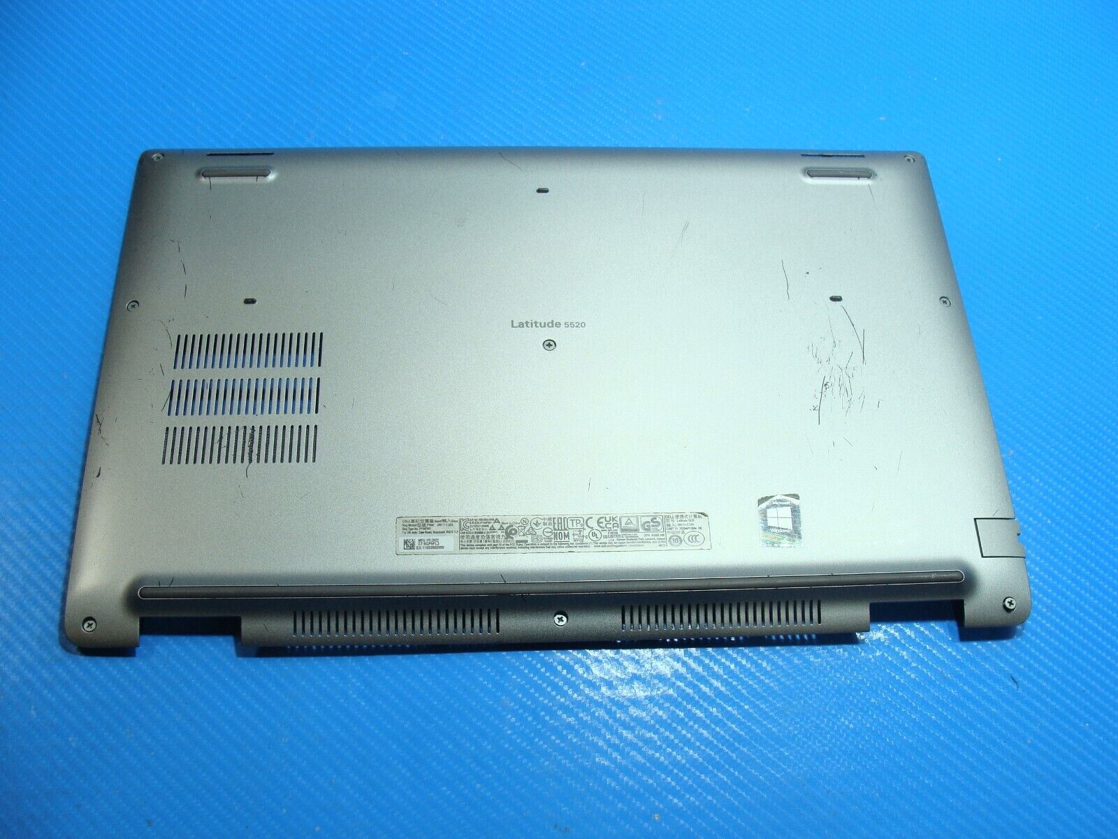 Dell Latitude 5520 15.6