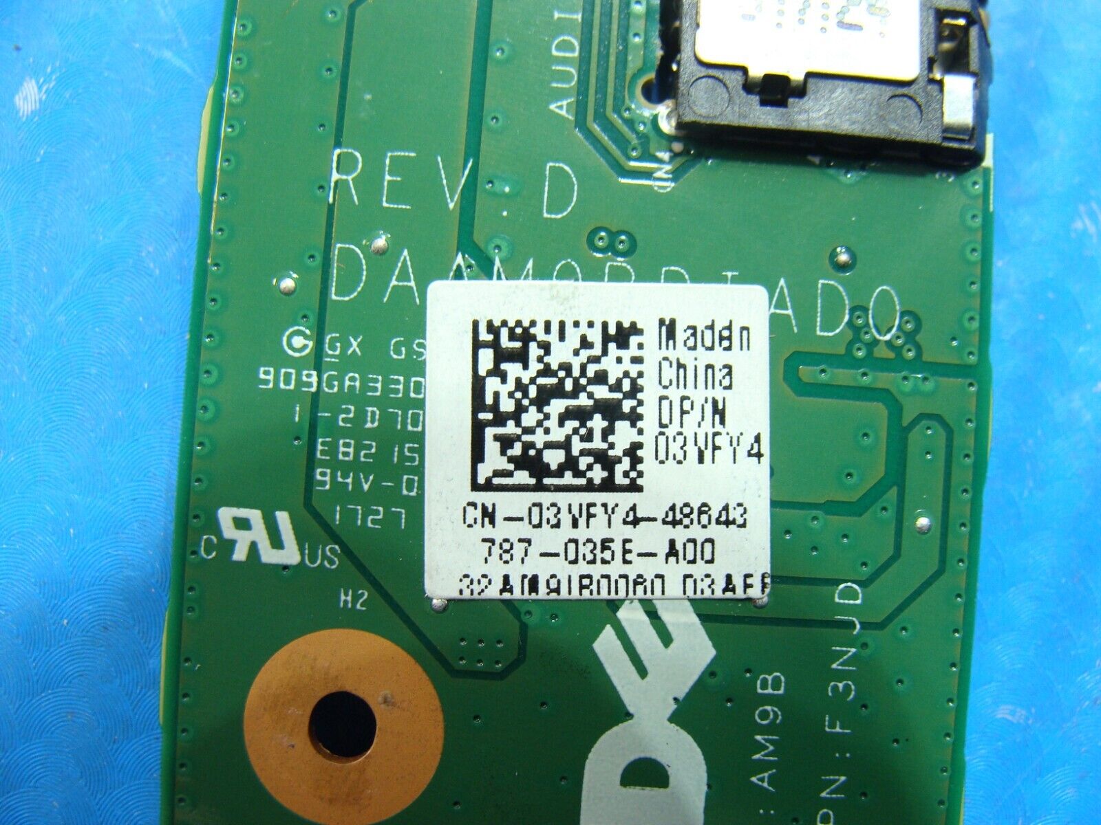 Dell Inspiron 15 5577 15.6