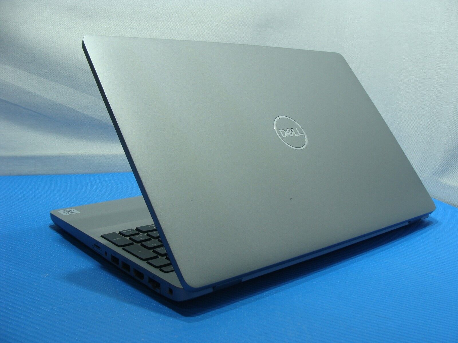 DELL Latitude 15 5510 15.6