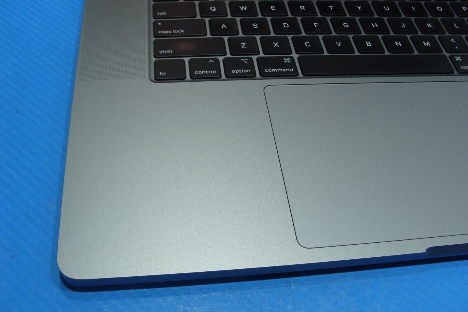 Apple MacBook Pro A2141 16