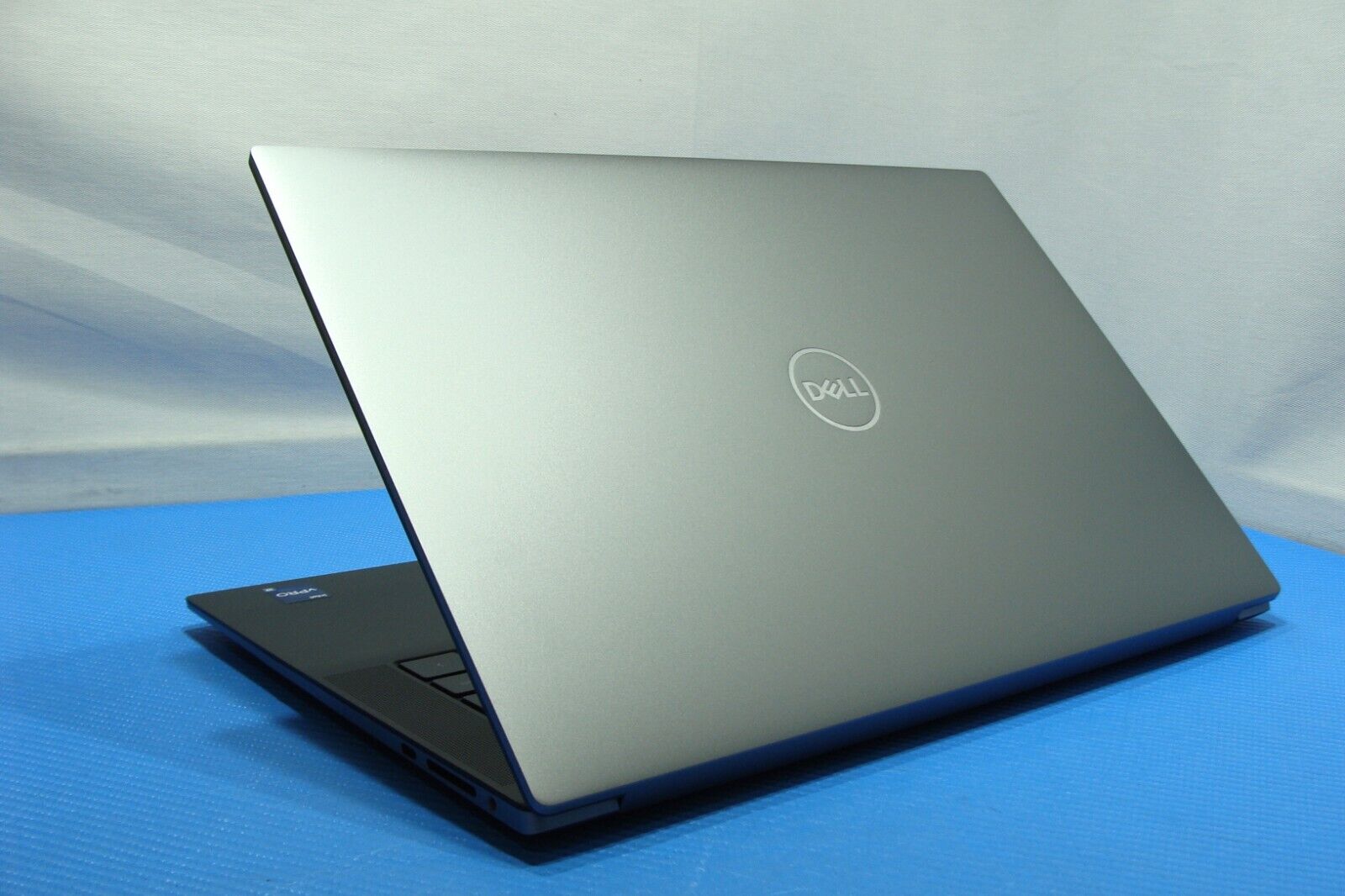 Dell Precision 5570 15.6