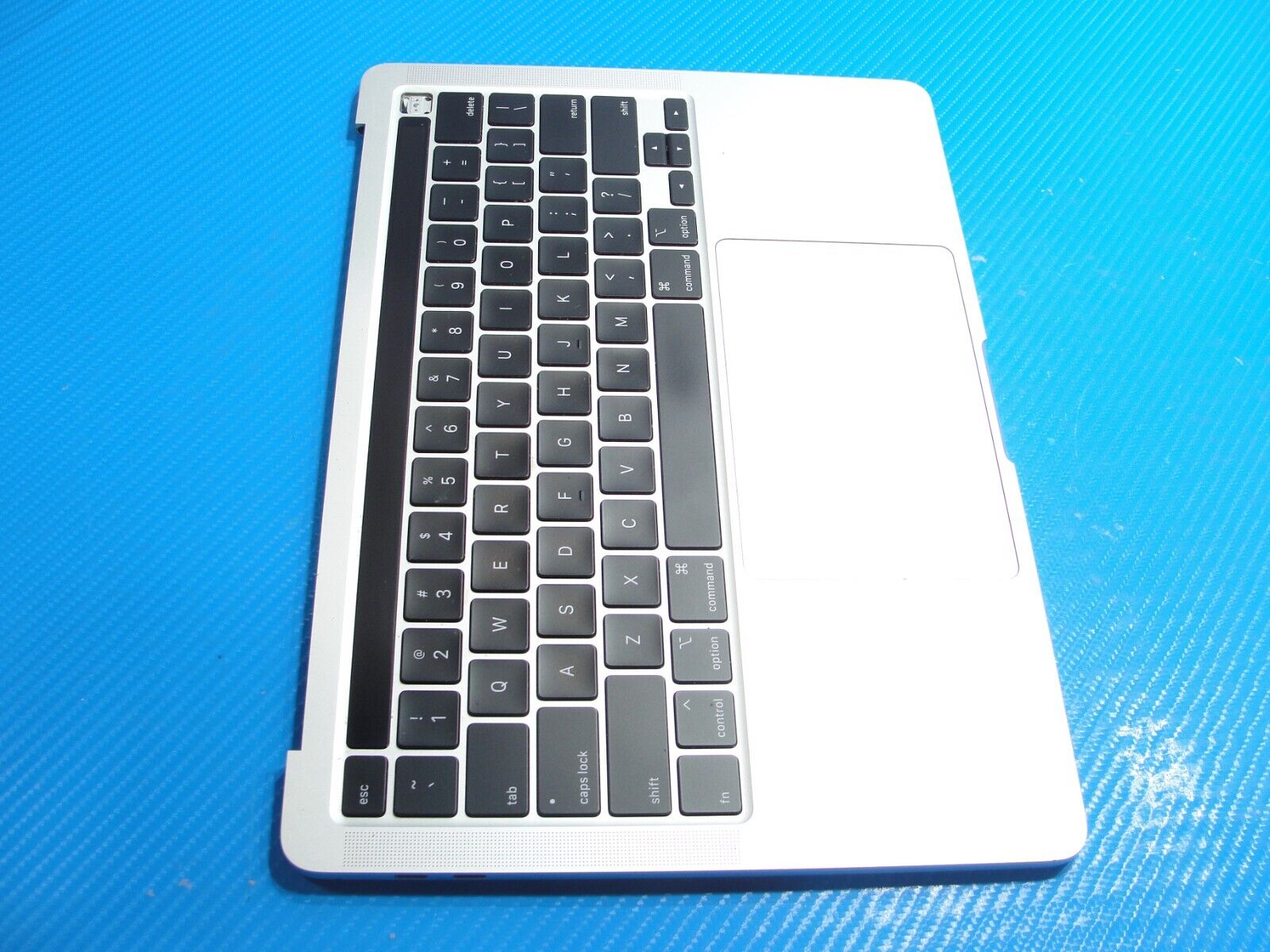 MacBook Pro A2289 13