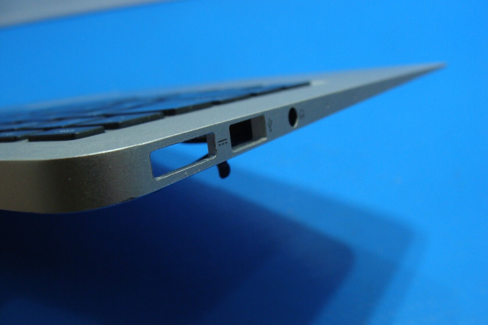 MacBook Air A1466 2013 MD760LL/A 13