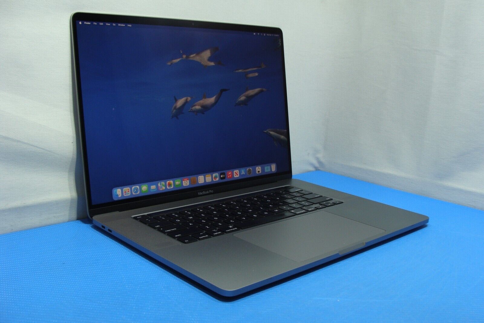 Apple MacBook Pro A2141 2019 i9-9750H 2.6GHz 16GB 512GB Pro 5300M Excel Battery