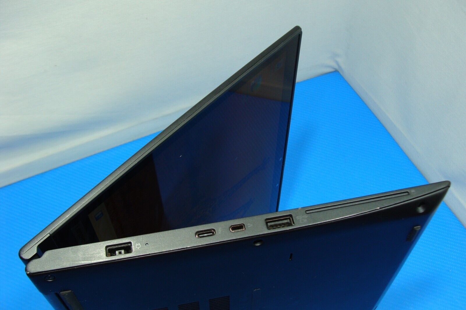 Lenovo ThinkPad X380 Yoga 13.3