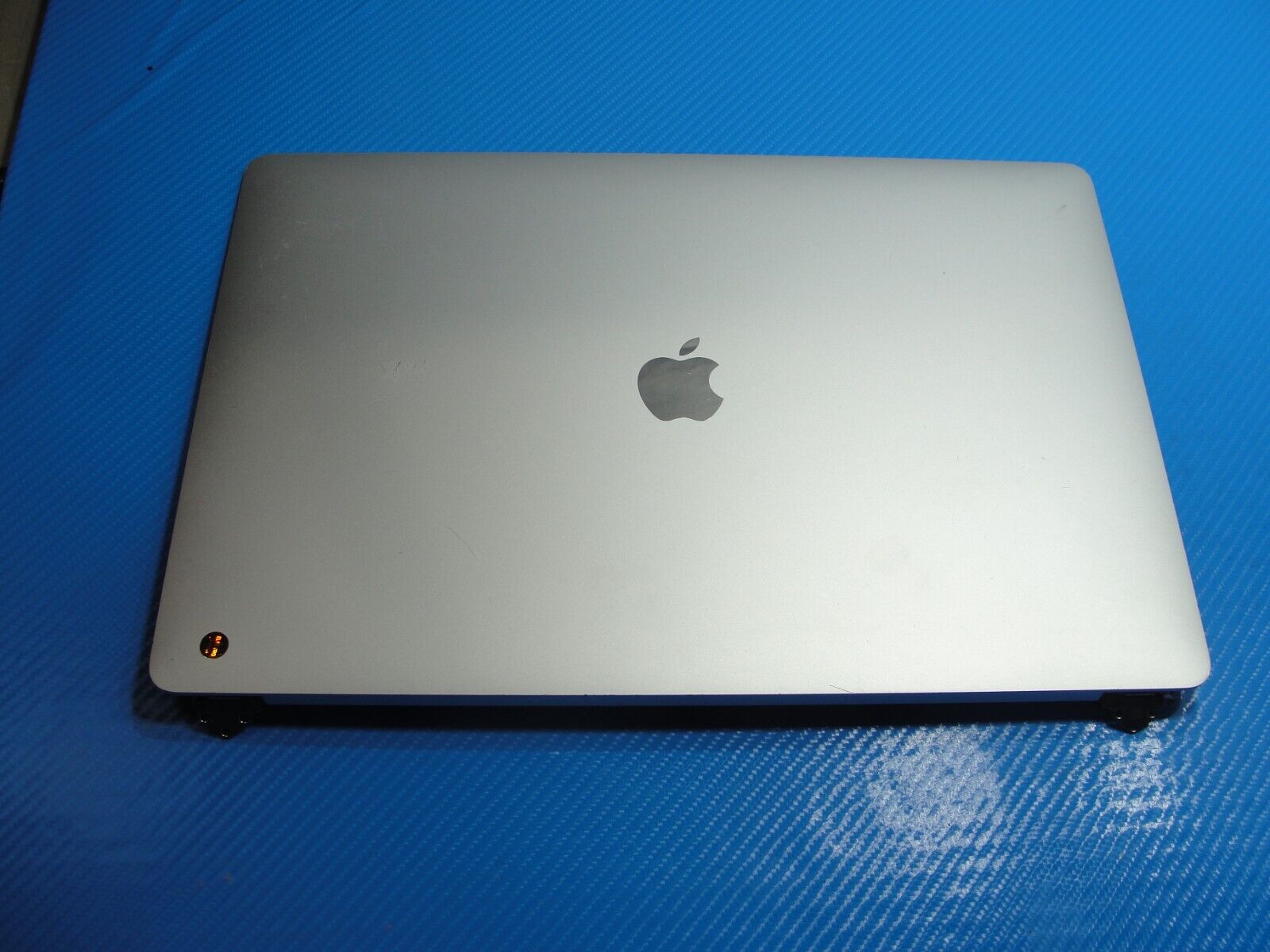 MacBook Pro 16