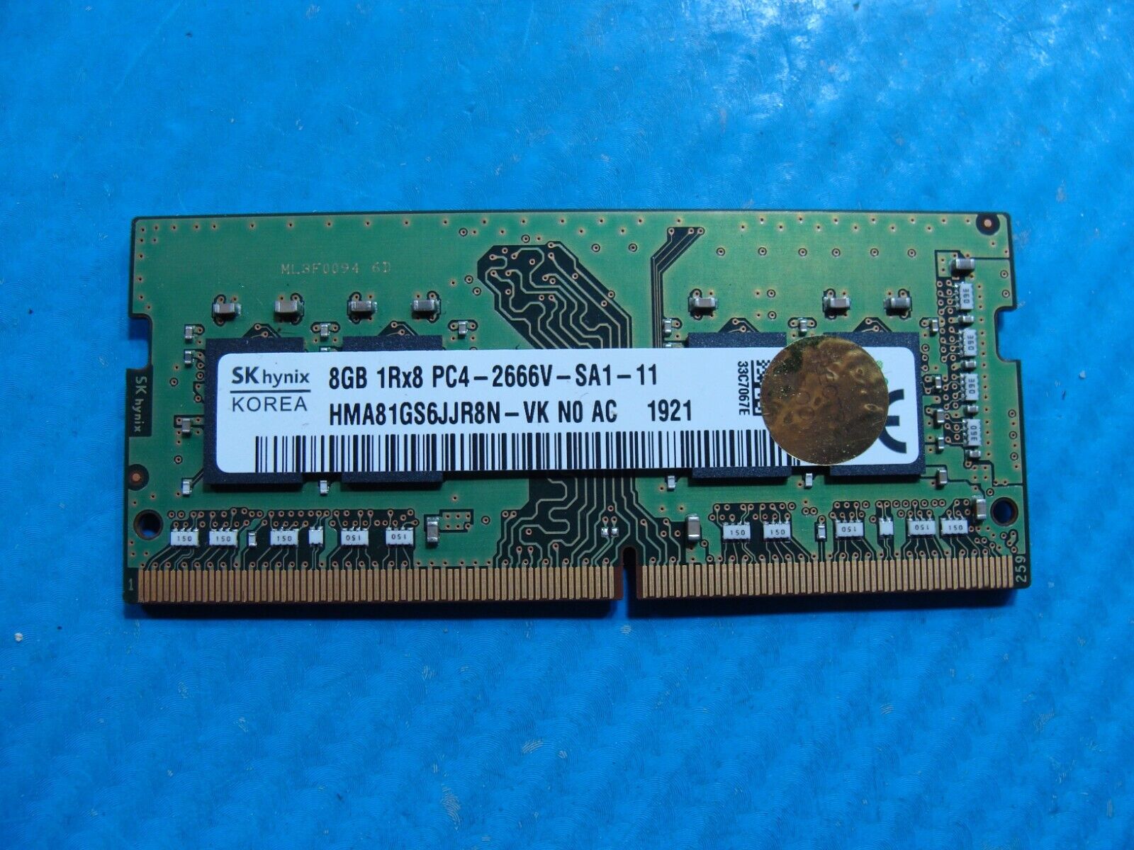 Dell G3 15 3579 SK Hynix 8GB 1Rx8 PC4-2666V Memory RAM SO-DIMM HMA81GS6JJR8N-VK