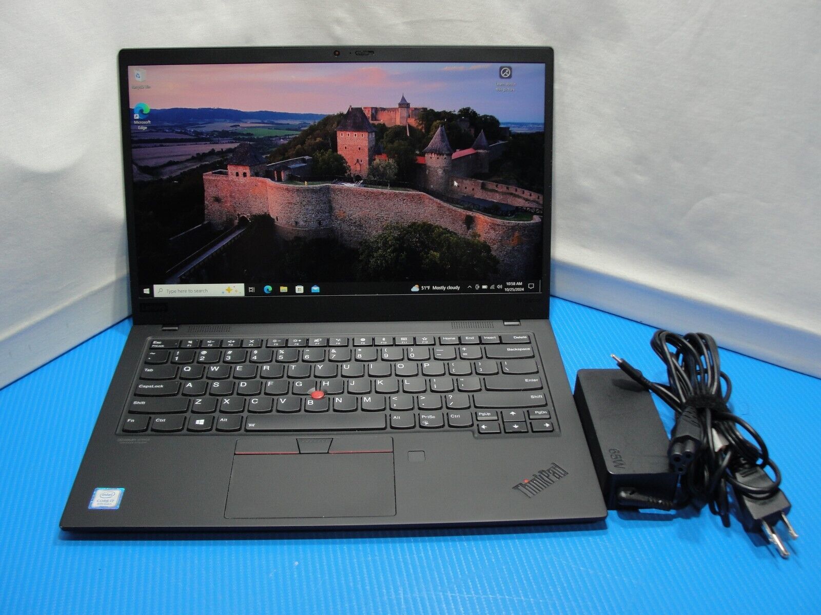 Lenovo ThinkPad X1 Carbon Gen 7th Core i7-8565U 1.8GHz 16GB 256GB SSD 99%Battery