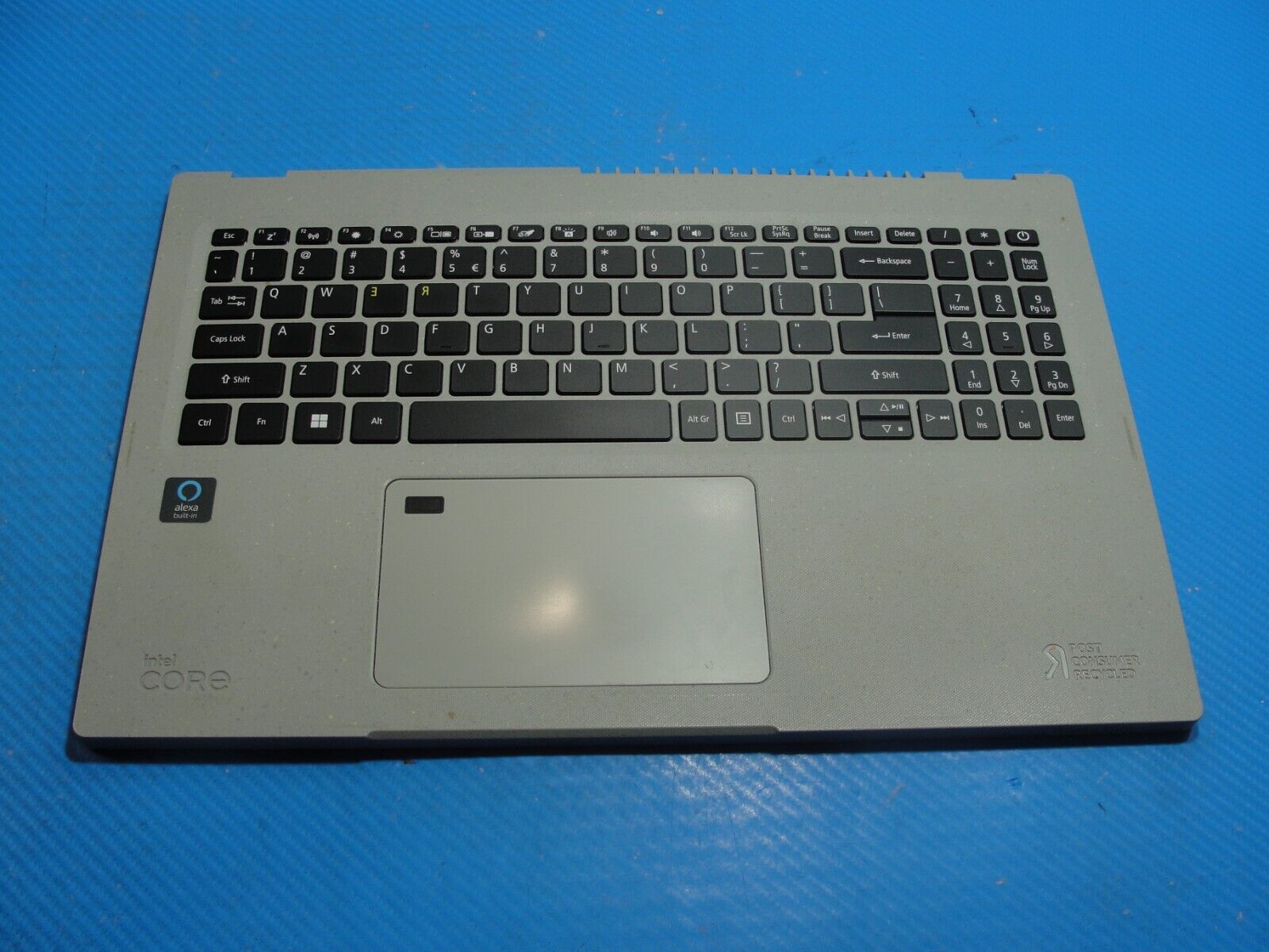 Acer Aspire Vero 15.6” AV15-51-7617 Palmrest w/TouchPad BL Keyboard AP3RJ000410