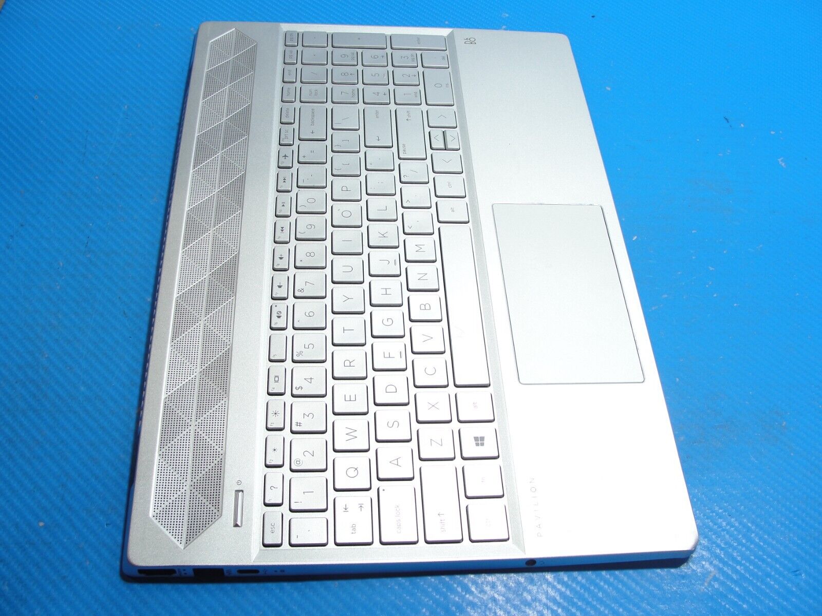 HP Pavilion 15z-cw100 15.6