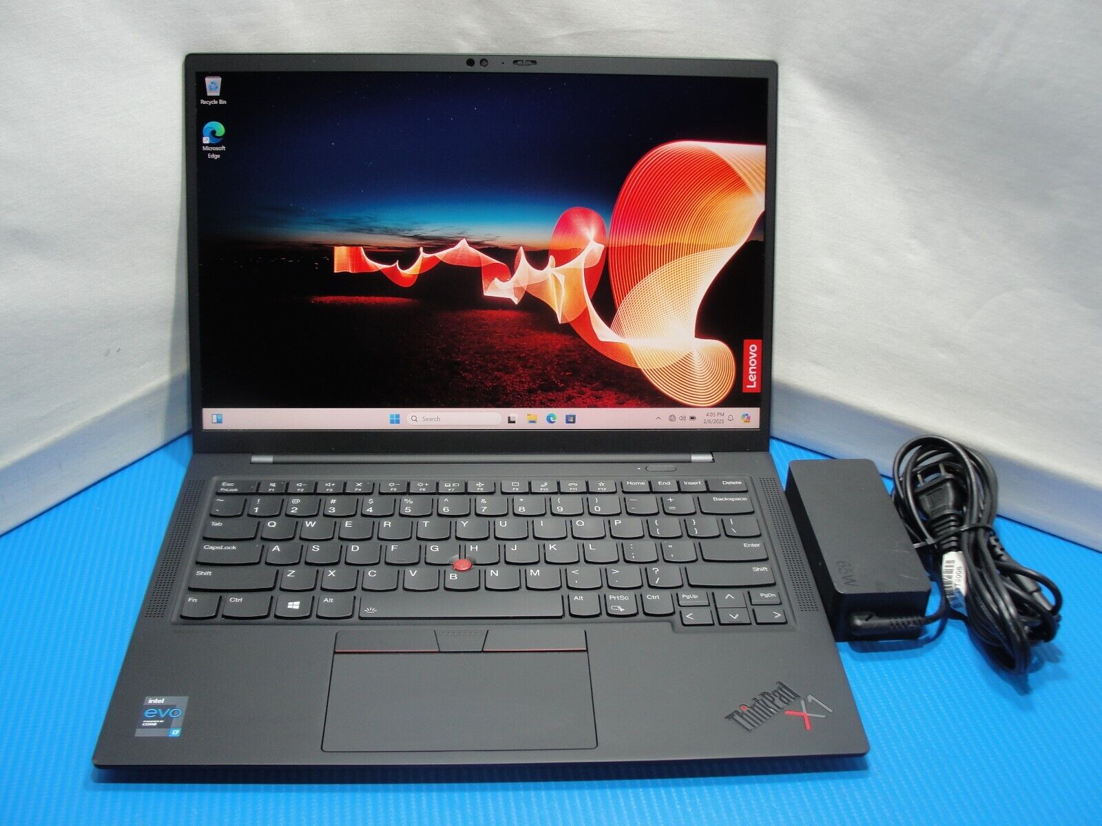 Lenovo ThinkPad X1 Carbon Gen 9 14