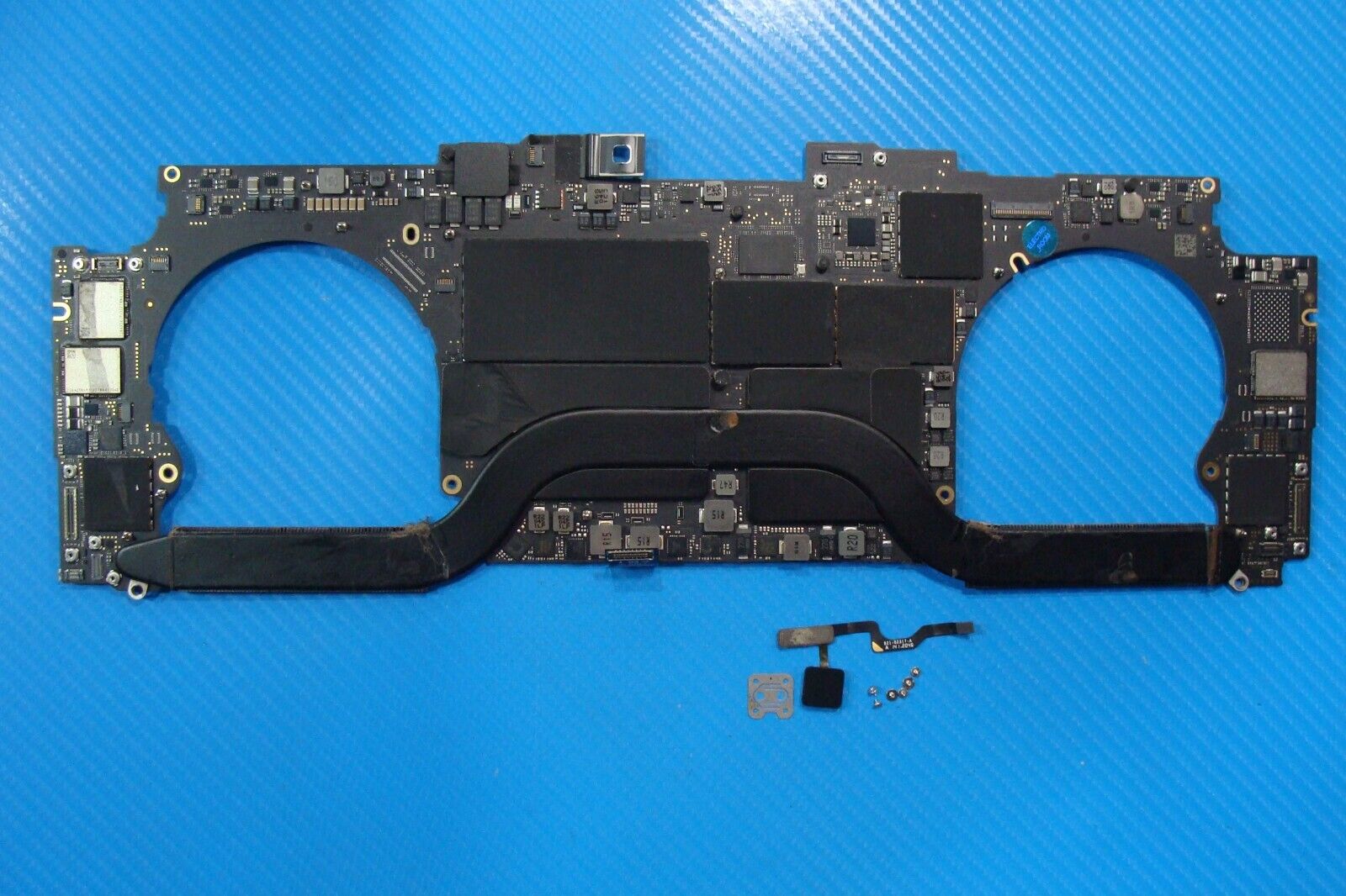 MacBook Pro 16 A2141 2019 i9-9980HK 2.4 16GB 1TB 5500M 8GB Logic Board 661-14136