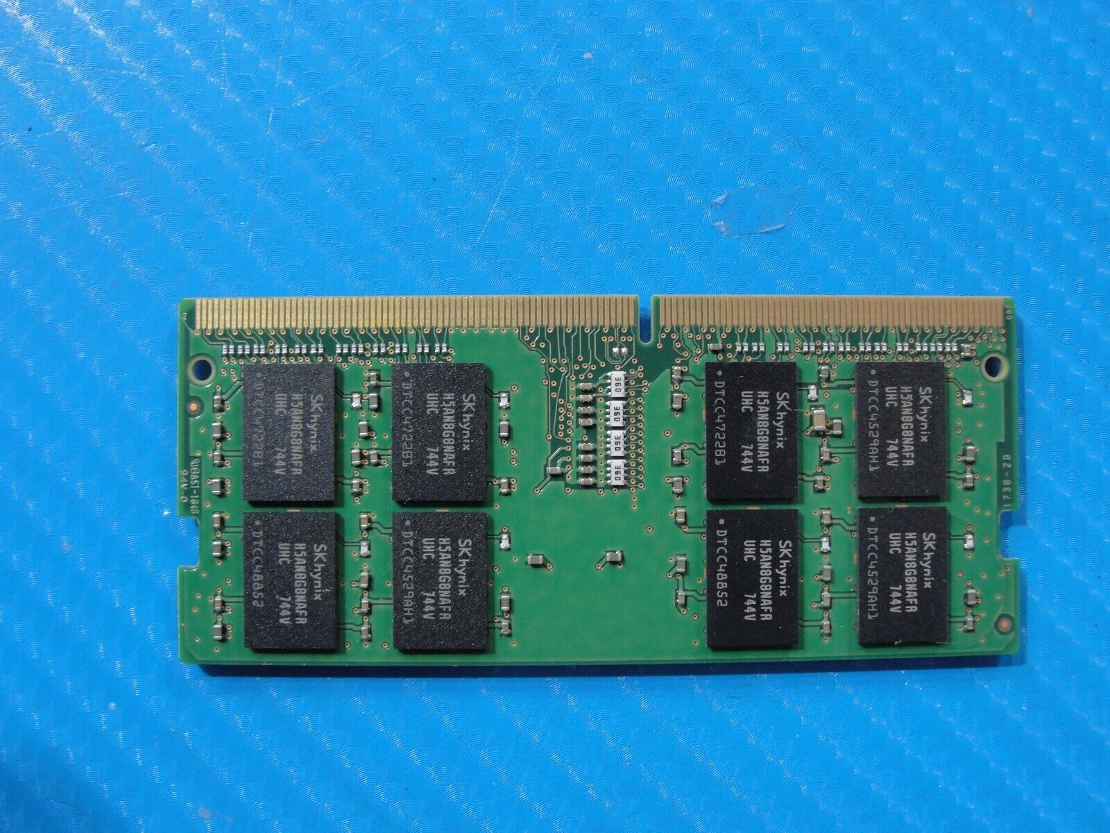 Dell 7720 SK hynix 16GB 2Rx8 PC4-2400T RAM Memory HMA82GS6AFR8N-UH