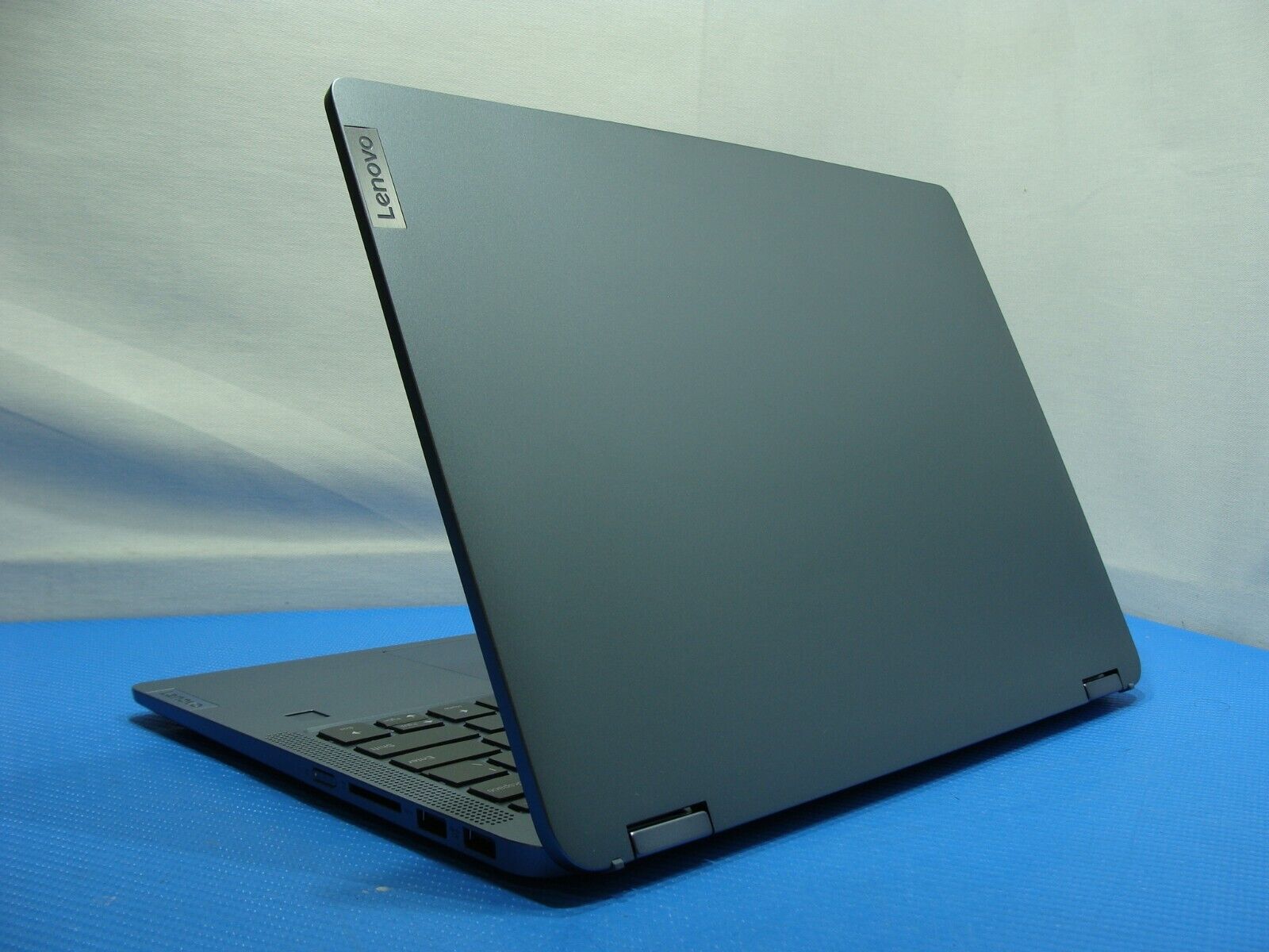 Lenovo Flex 7 14IRU8 14.0