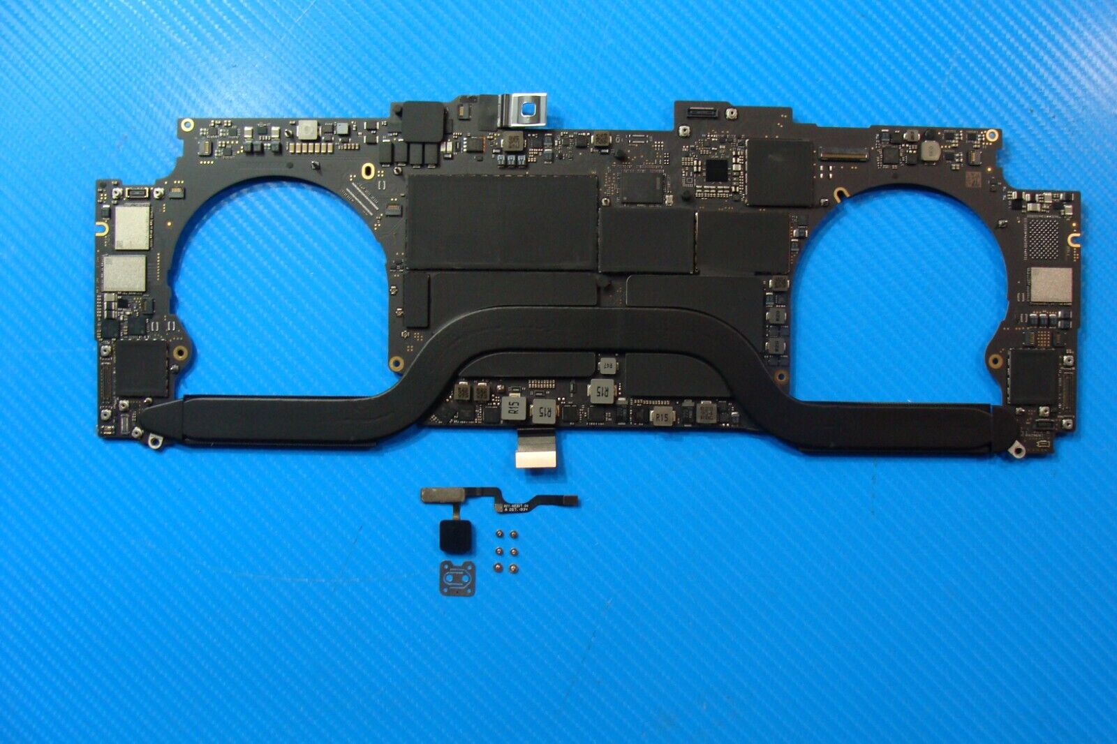 MacBook Pro A2141 16