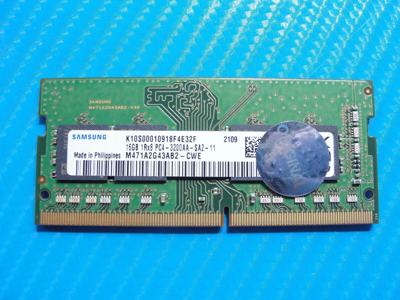 Dell 7550 Samsung 16GB 1Rx8 PC4-3200AA Memory RAM SO-DIMM M471A2G43AB2-CWE