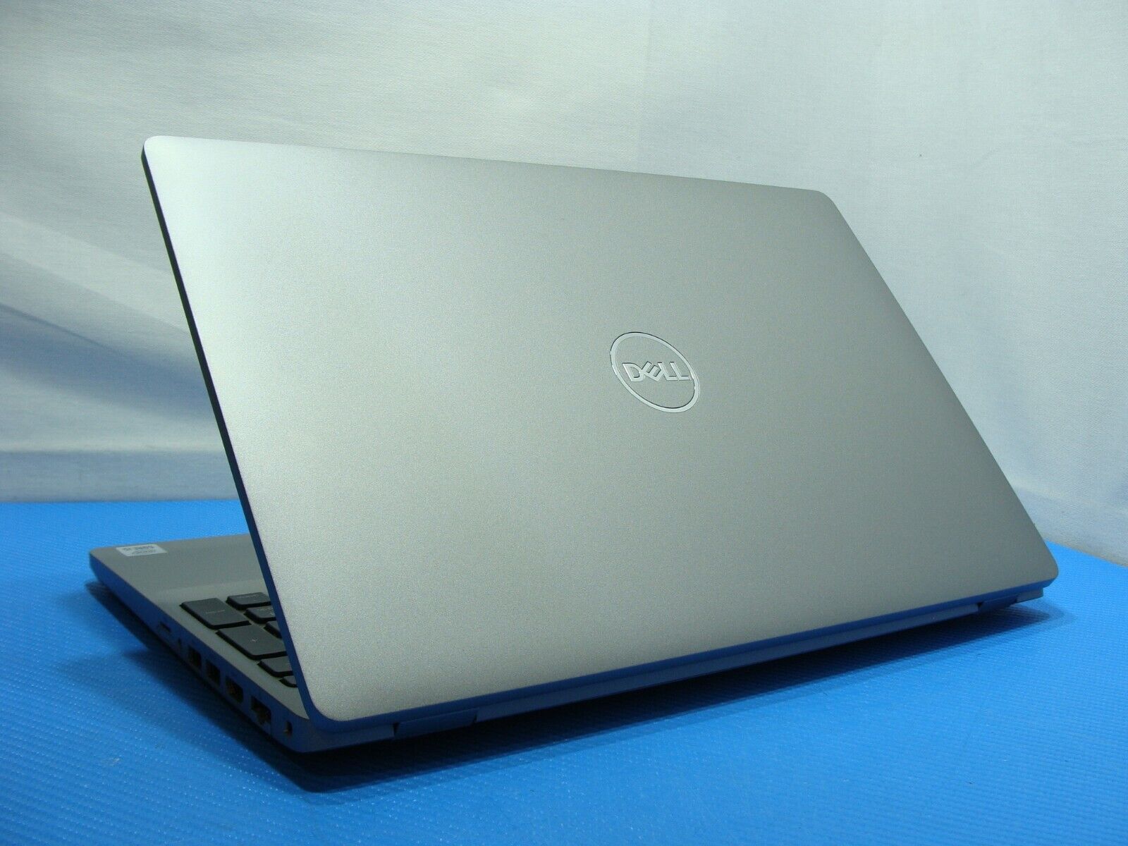 DELL Latitude 15 5510 15.6