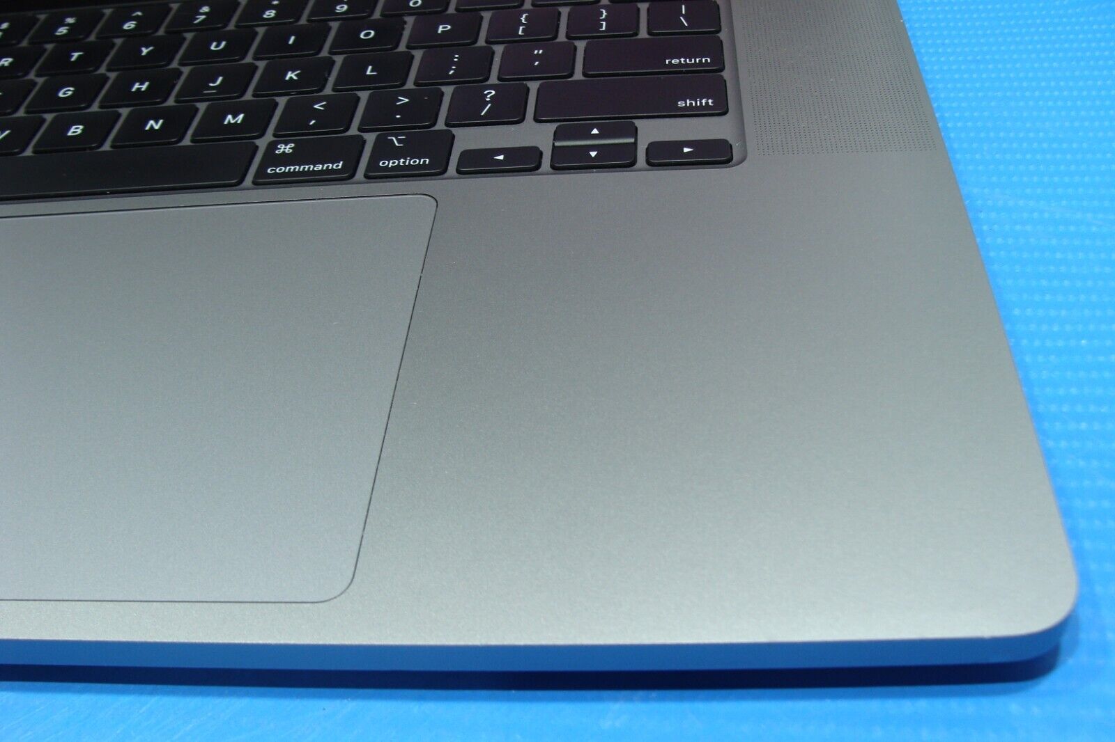 Apple MacBook Pro A2141 16