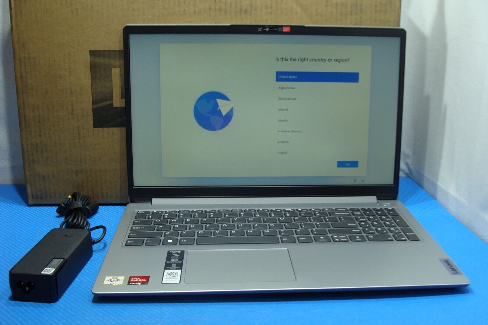 Lenovo IdeaPad 1 15AMN7 15.6