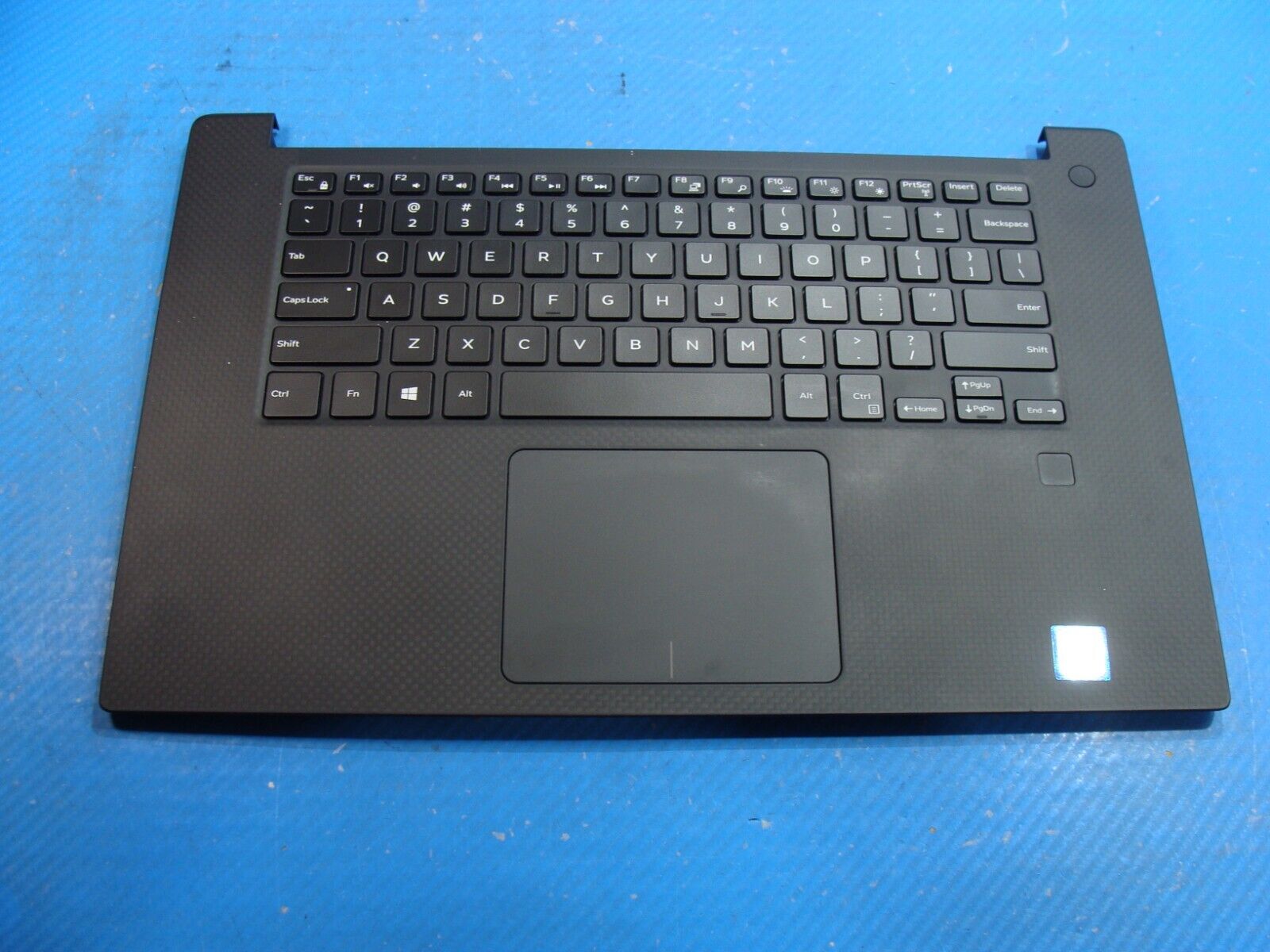 Dell XPS 15 9560 15.6