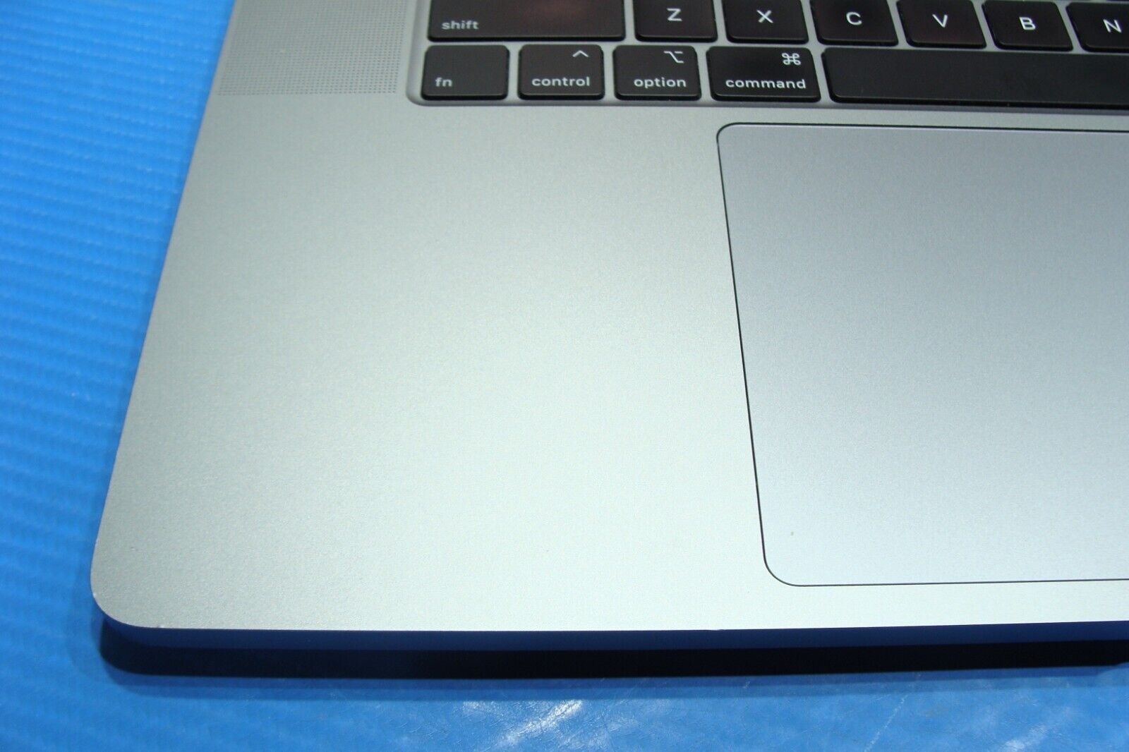 Apple MacBook Pro A2141 16