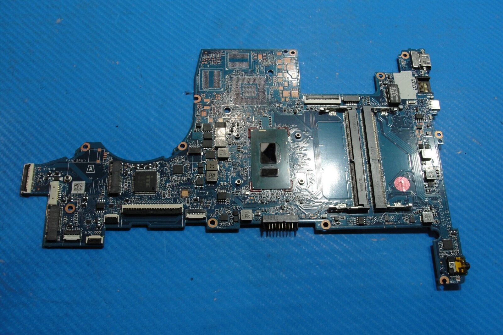 HP Pavilion 15-cs0012cl 15.6