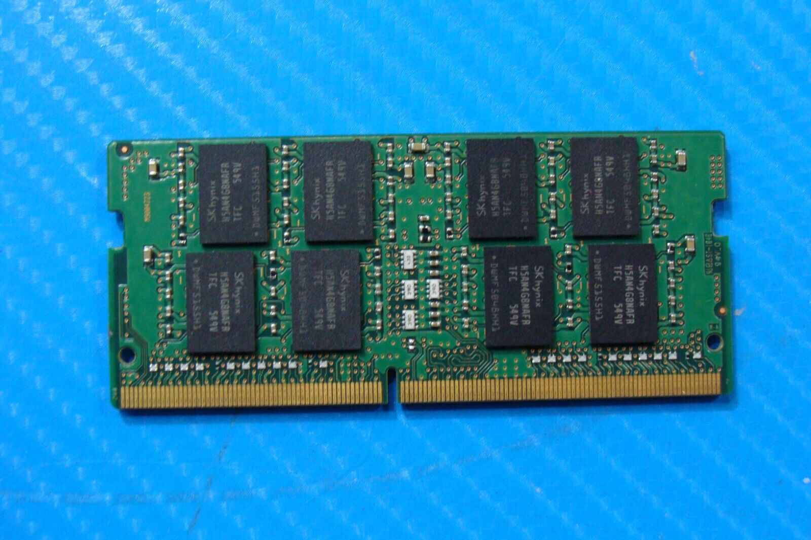 Dell XPS 15 9550 SK Hynix 8GB 2Rx8 PC4-2133P Memory RAM SO-DIMM HMA41GS6AFR8N-TF