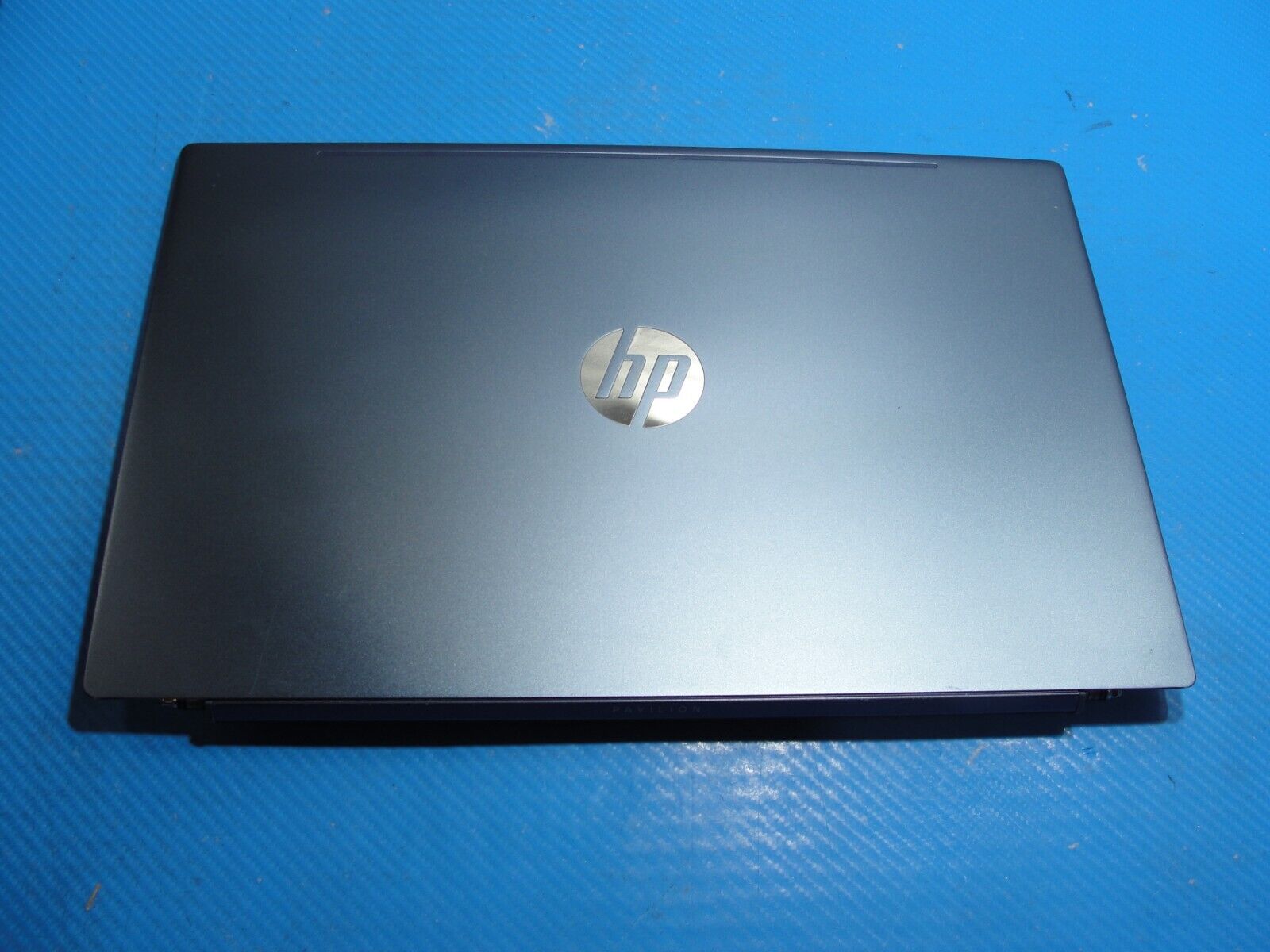 HP Pavilion 15-cs3073cl 15.6