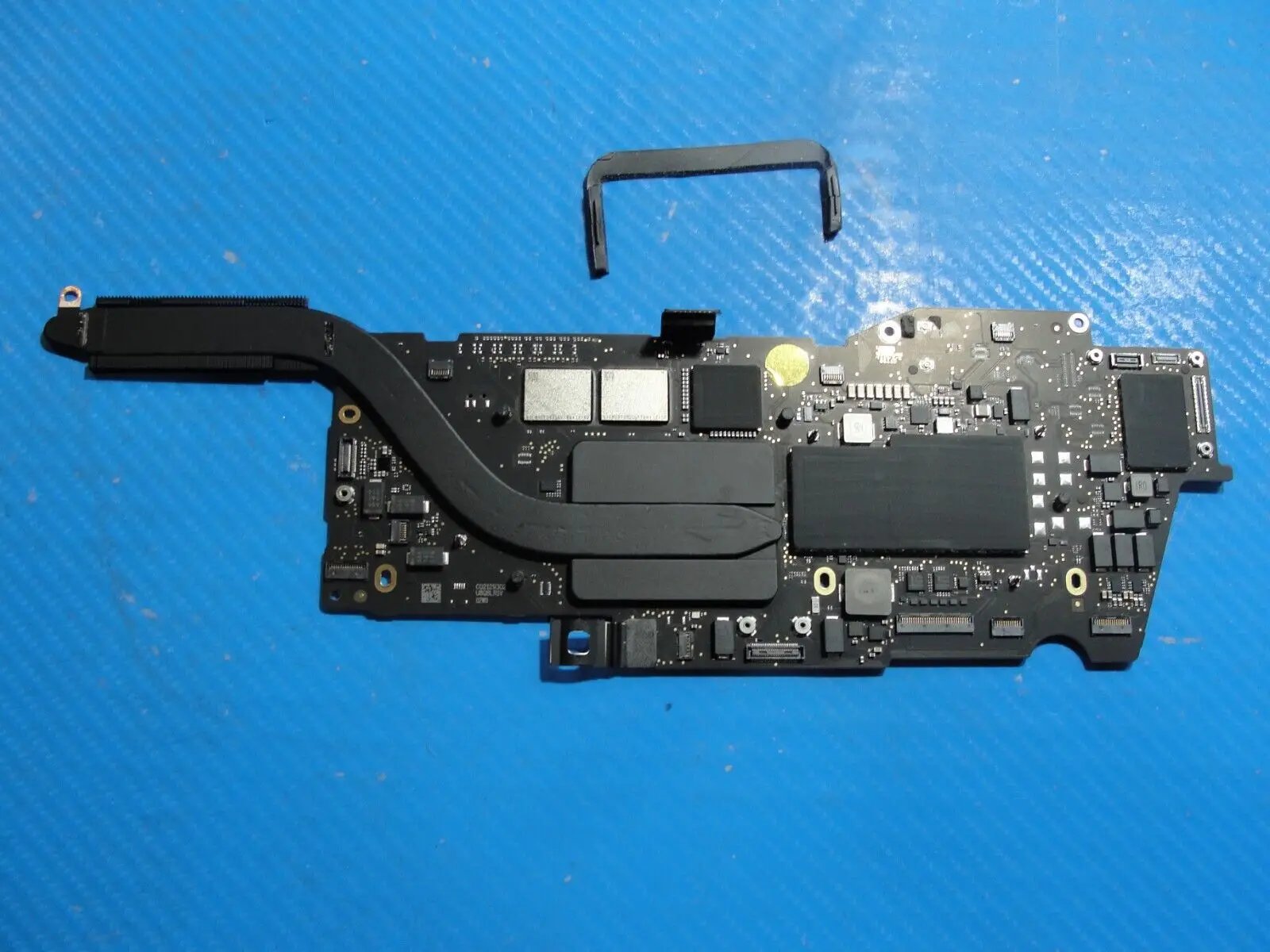 MacBook Pro A2338 13