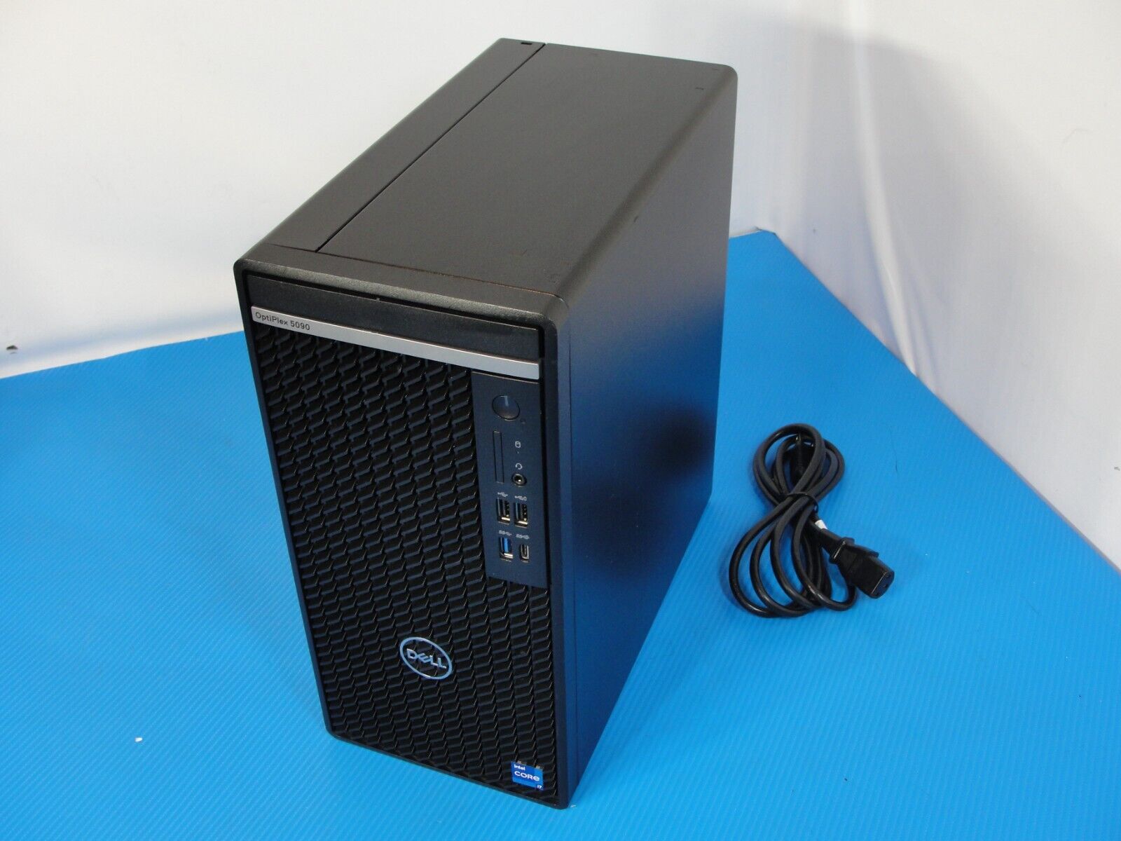 Dell Optiplex 5090 Intel Core i7-11700 2.50Ghz 16GB RAM, 512GB SSD, Win 11 Pro