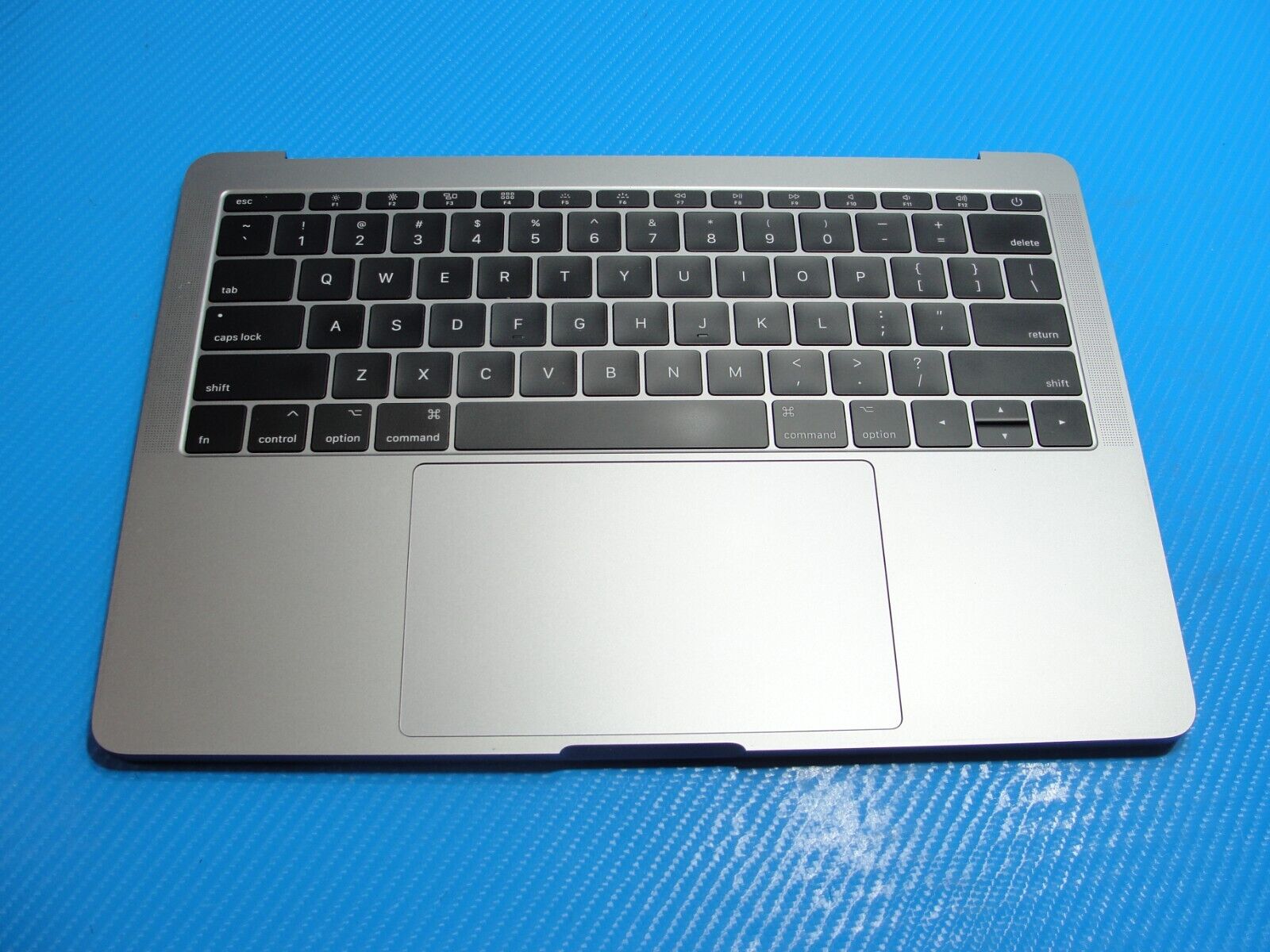 MacBook Pro A1708 2016 MLL42LL/A 13