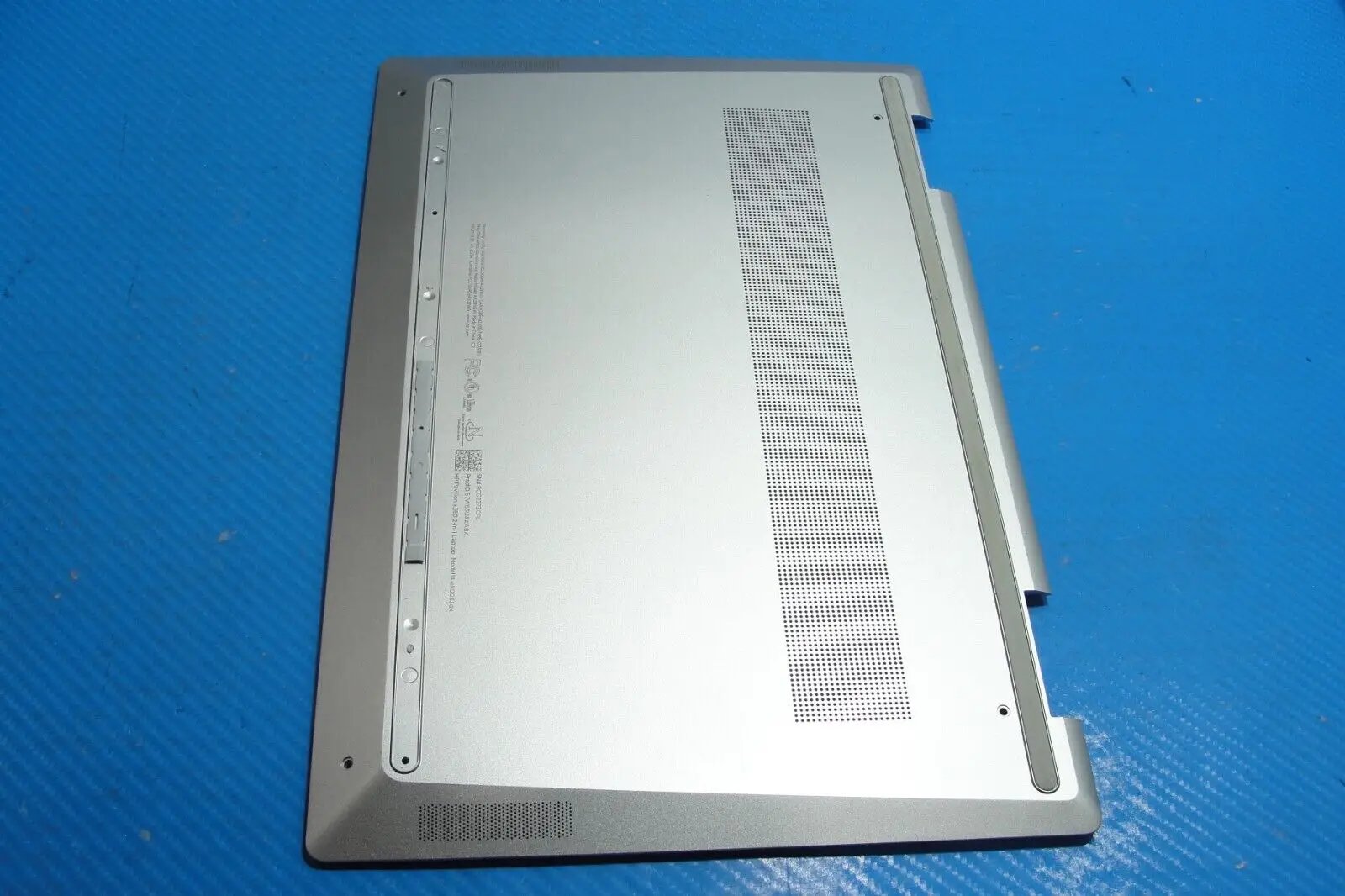 HP Pavilion x360 2in1 14-ek0033dx 14