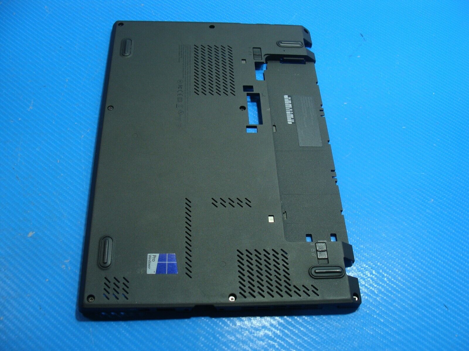 Lenovo ThinkPad 12.5” x250 Genuine Laptop Bottom Case Black SCB0A45713