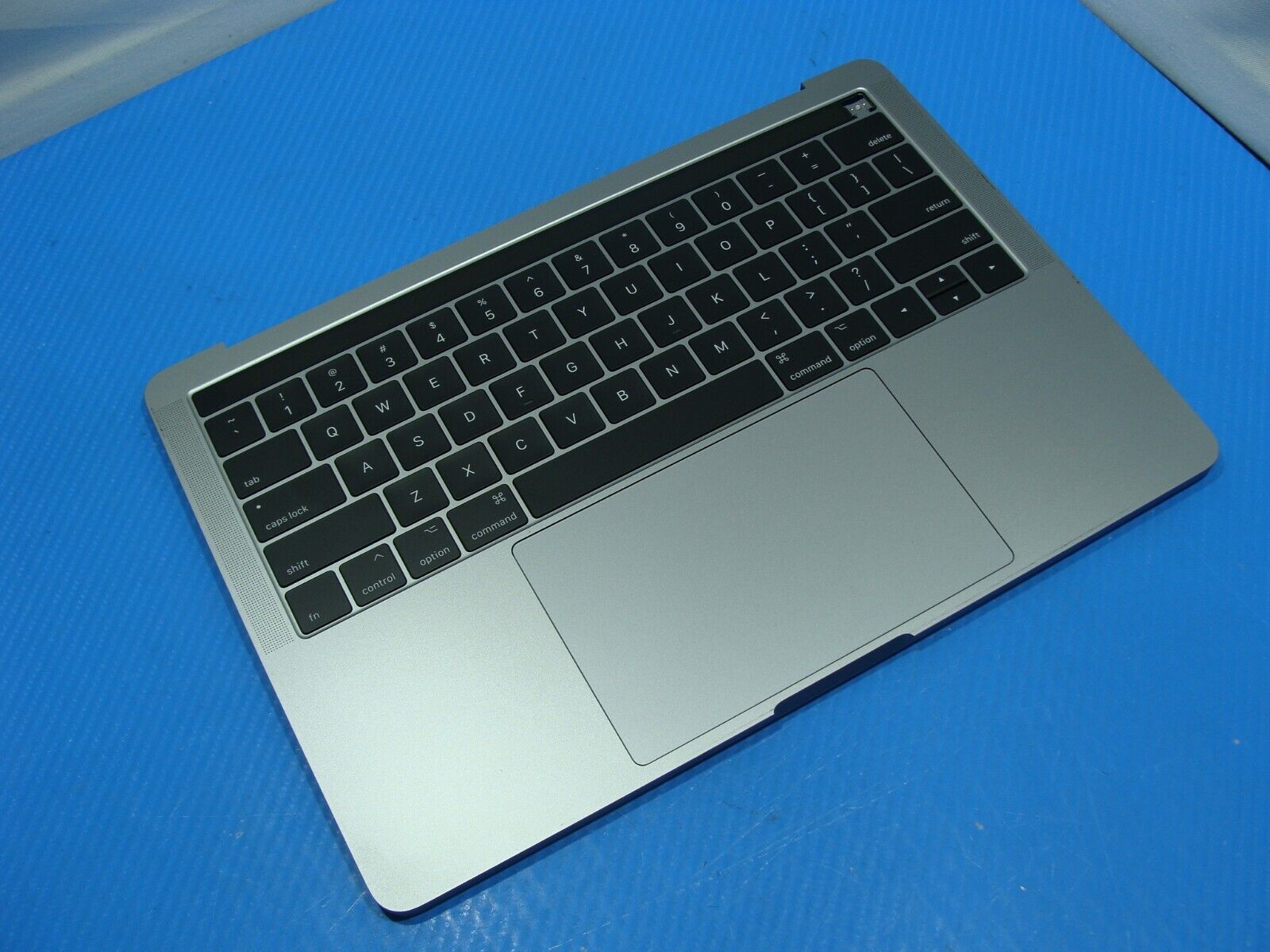 MacBook Pro A1706 13