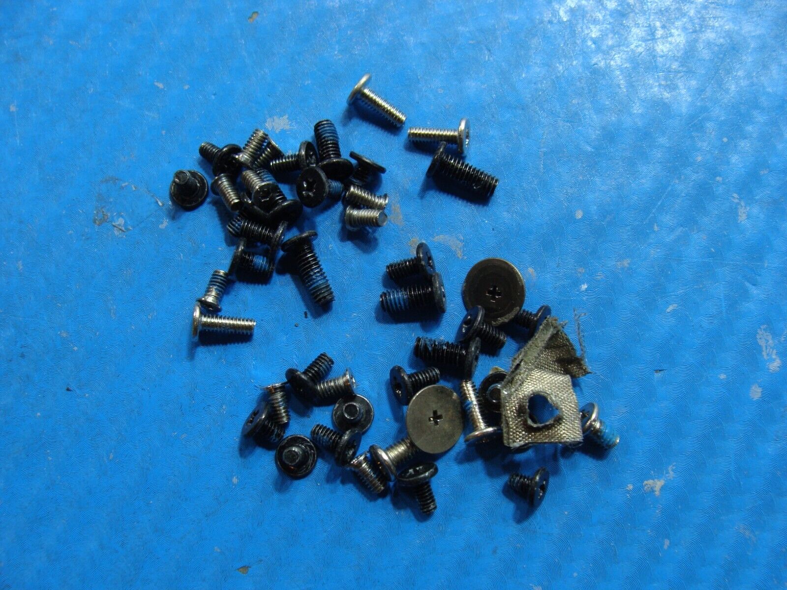 Asus ZenBook Pro 15.6” UX501VW-DS71T OEM Screw Set Screws for Repair ScrewSet