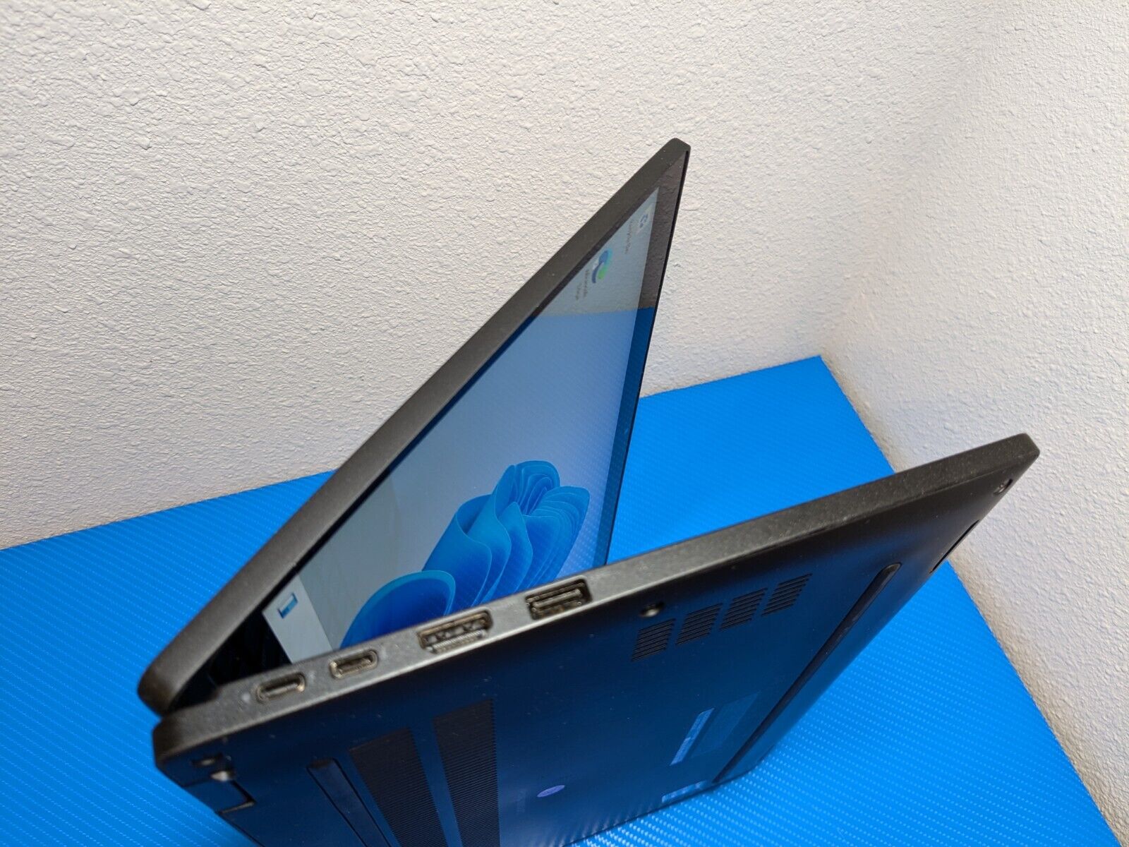 Dell Latitude 7390 2-in-1 13.3