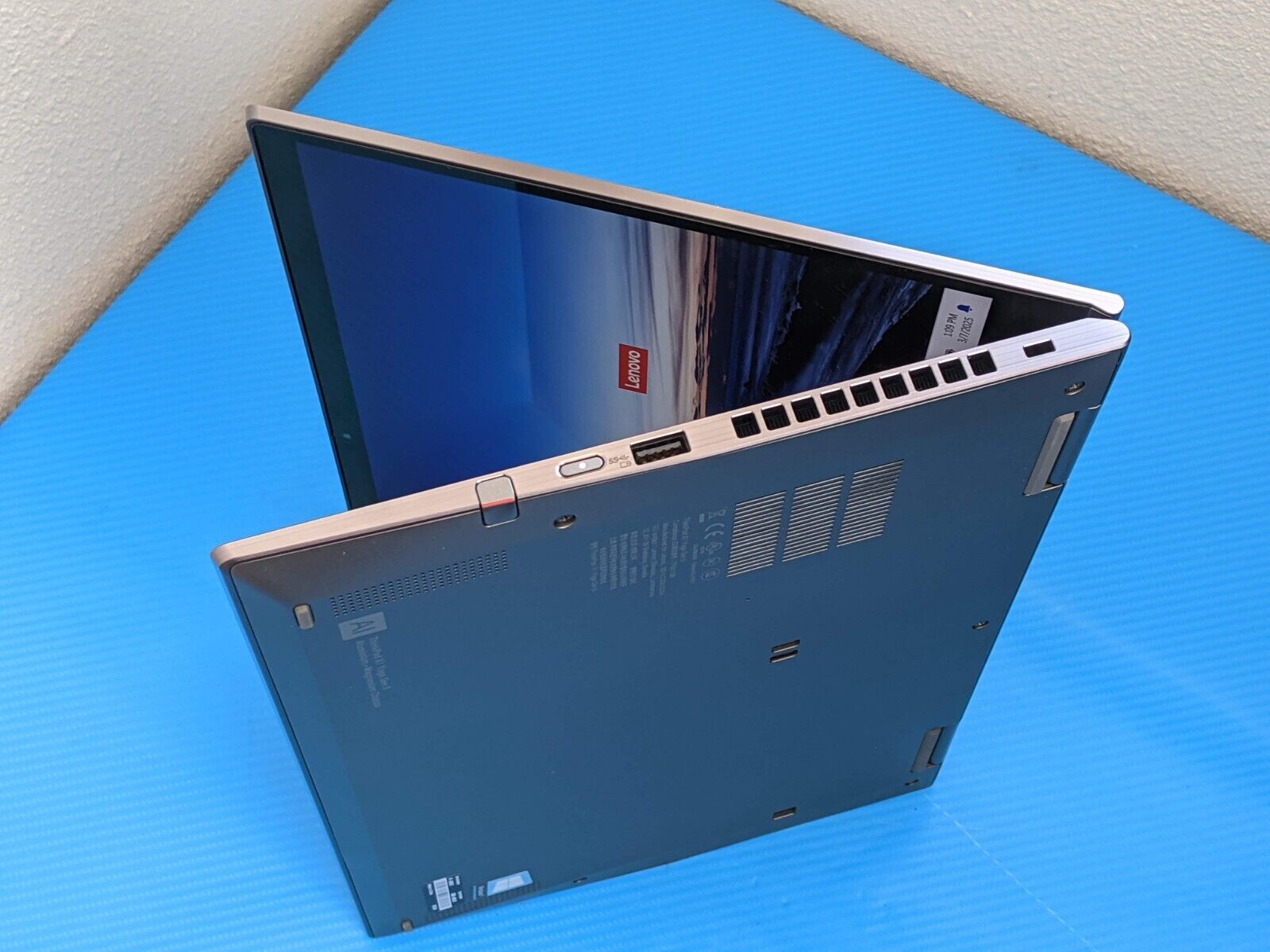 Lenovo ThinkPad X1 Yoga Gen 5 14