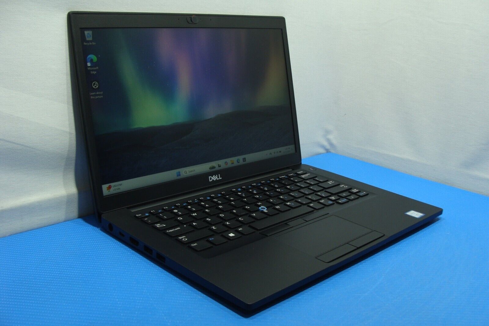 Dell Latitude 7490 Laptop 14