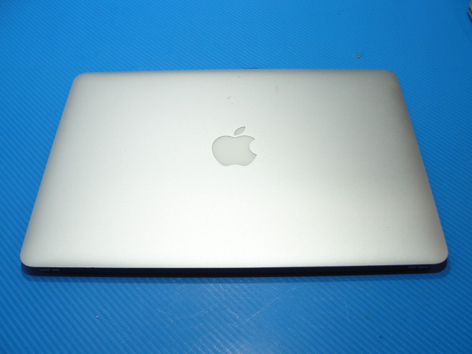 MacBook Air A1466 2017 MQD32LL/A 13