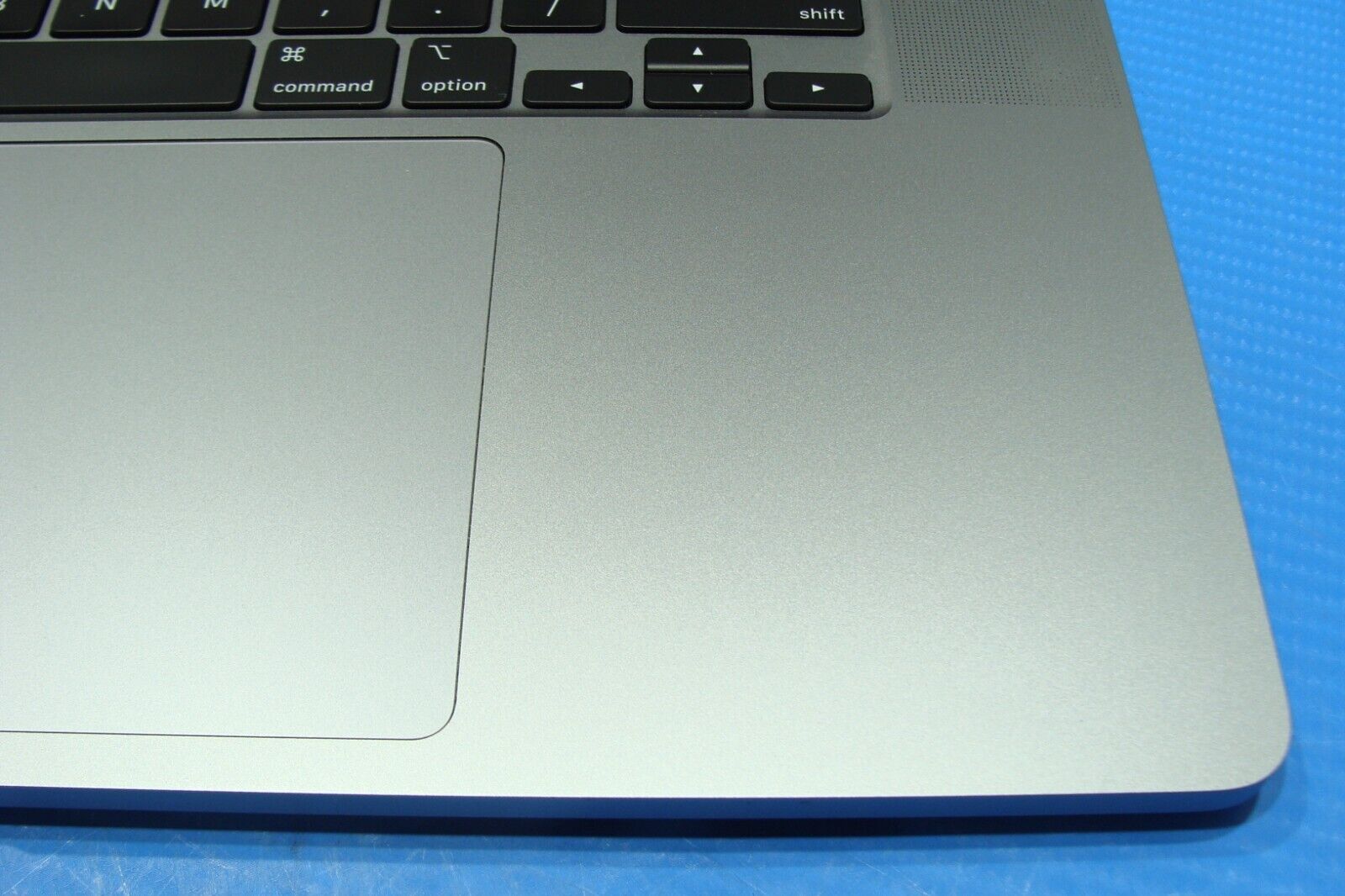 Apple MacBook Pro A2141 16