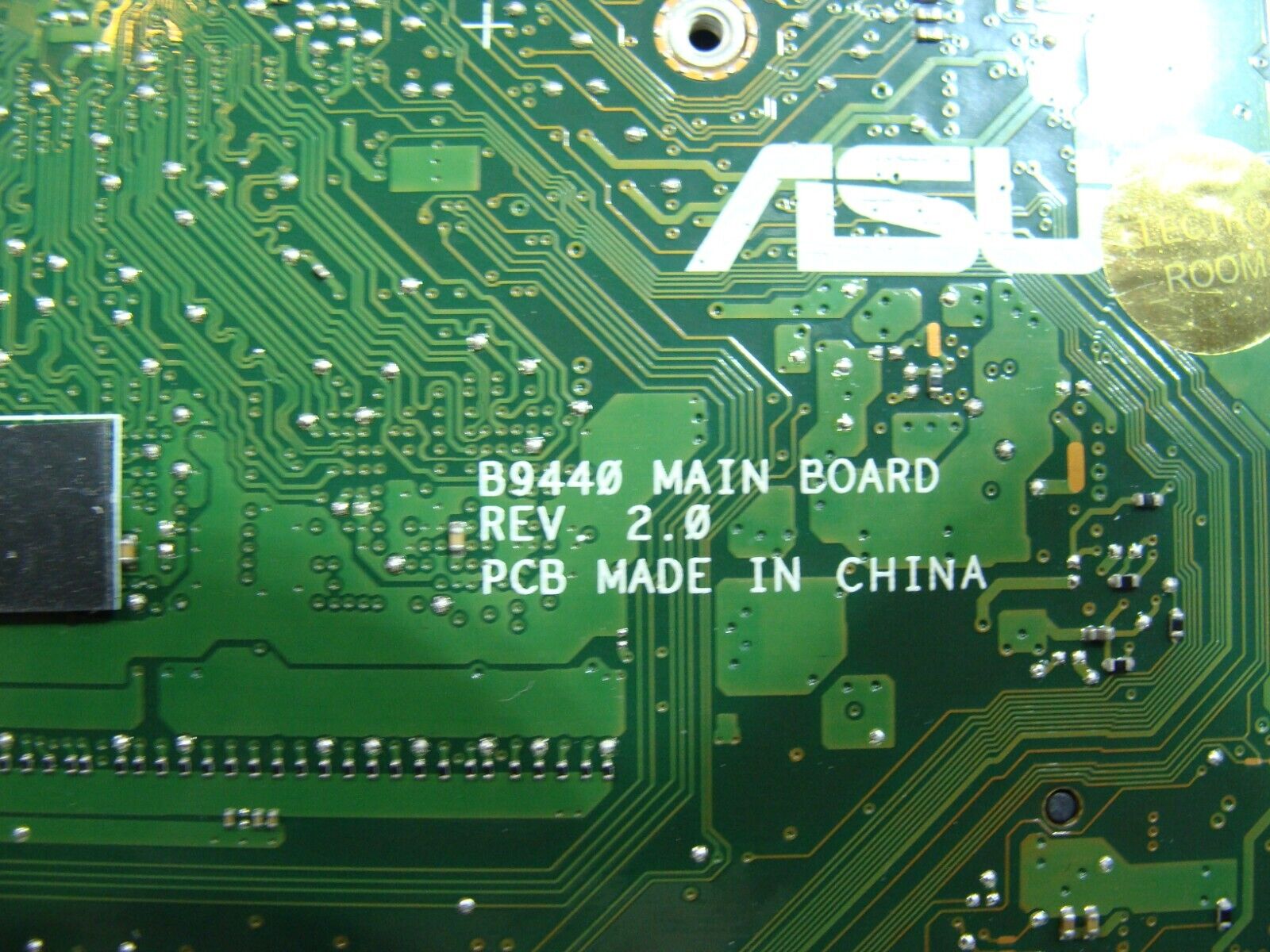 Asus Pro B9440UA-XS74 14