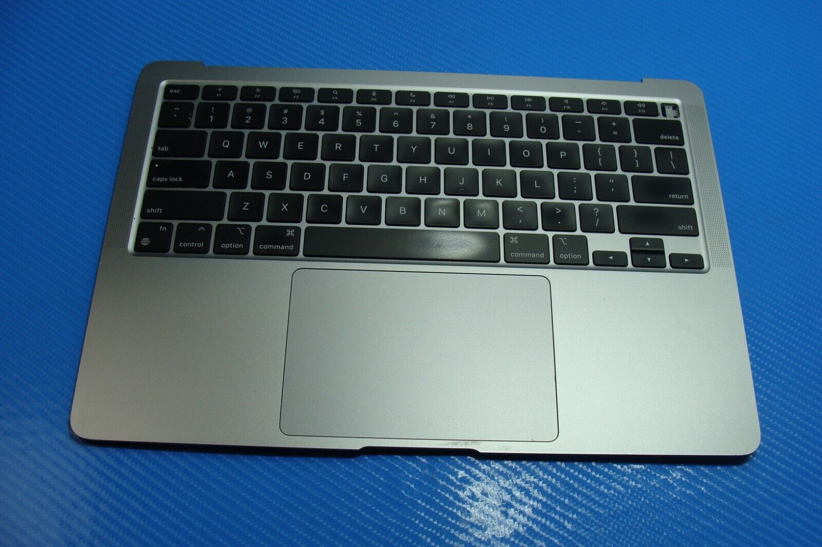 MacBook Air A2337 13