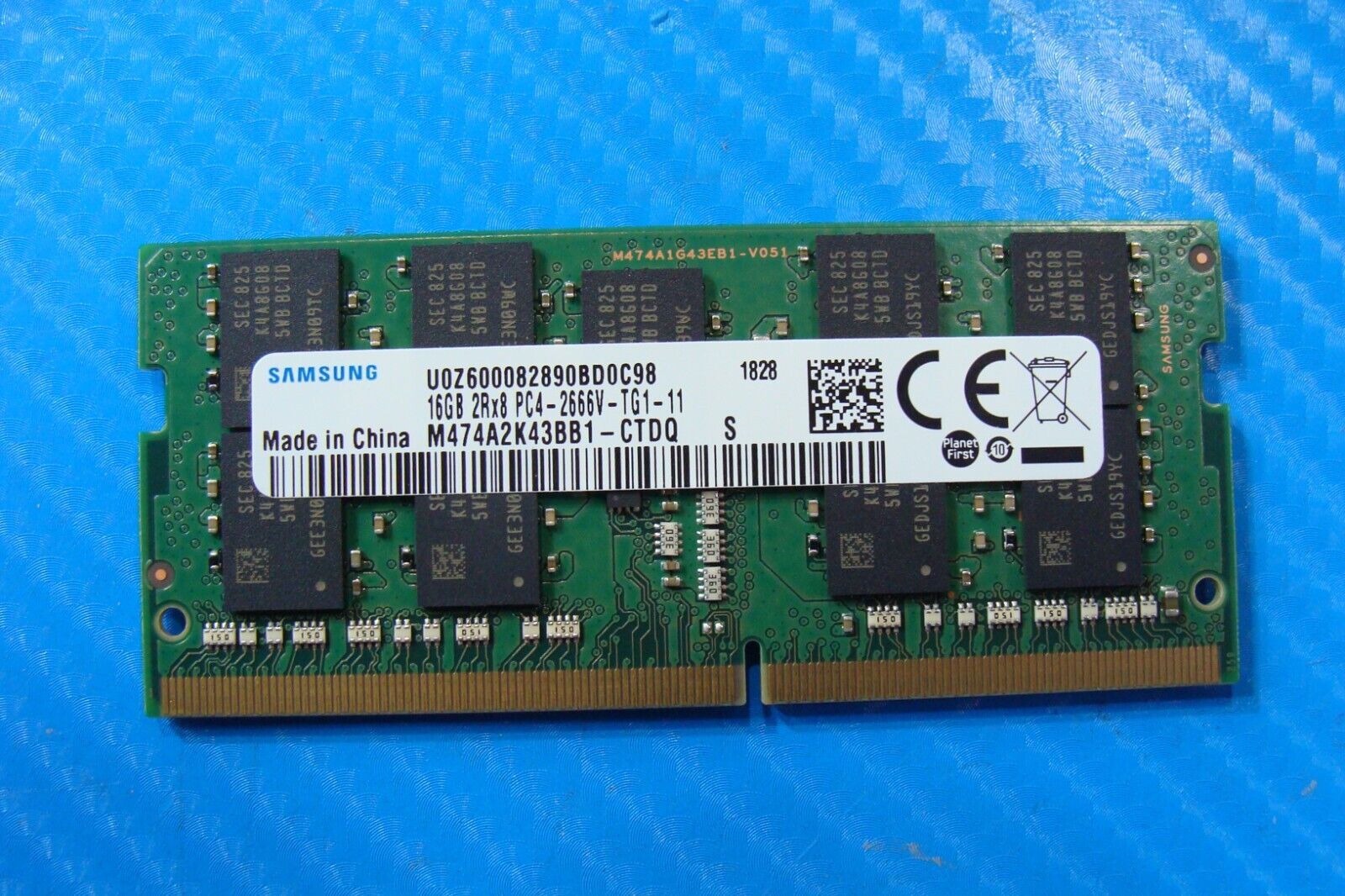 Lenovo P52 Samsung 16GB 2Rx8 PC4-2666V SO-DIMM Memory RAM M474A2K43BB1-CTDQ