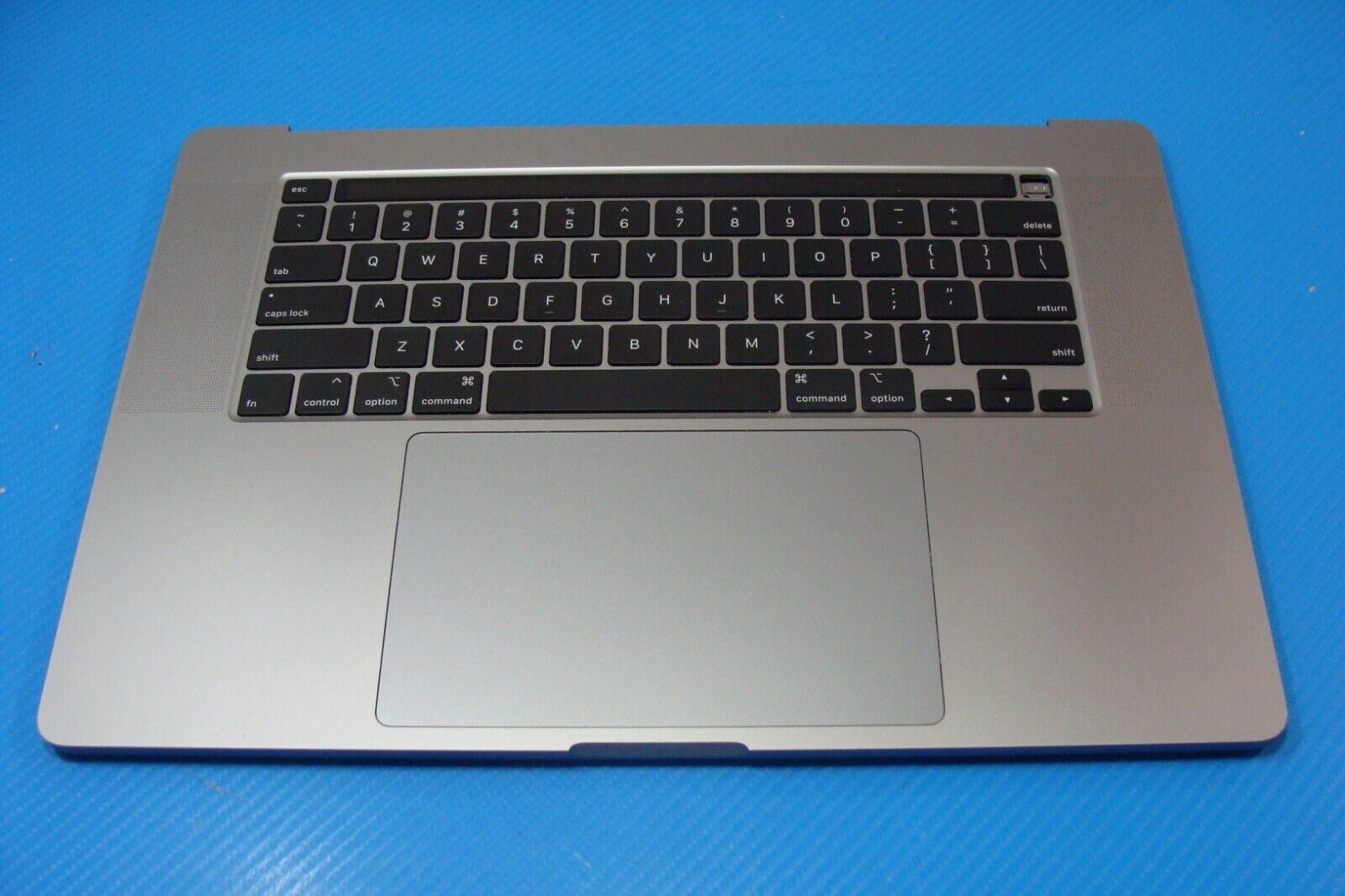 MacBook Pro 16