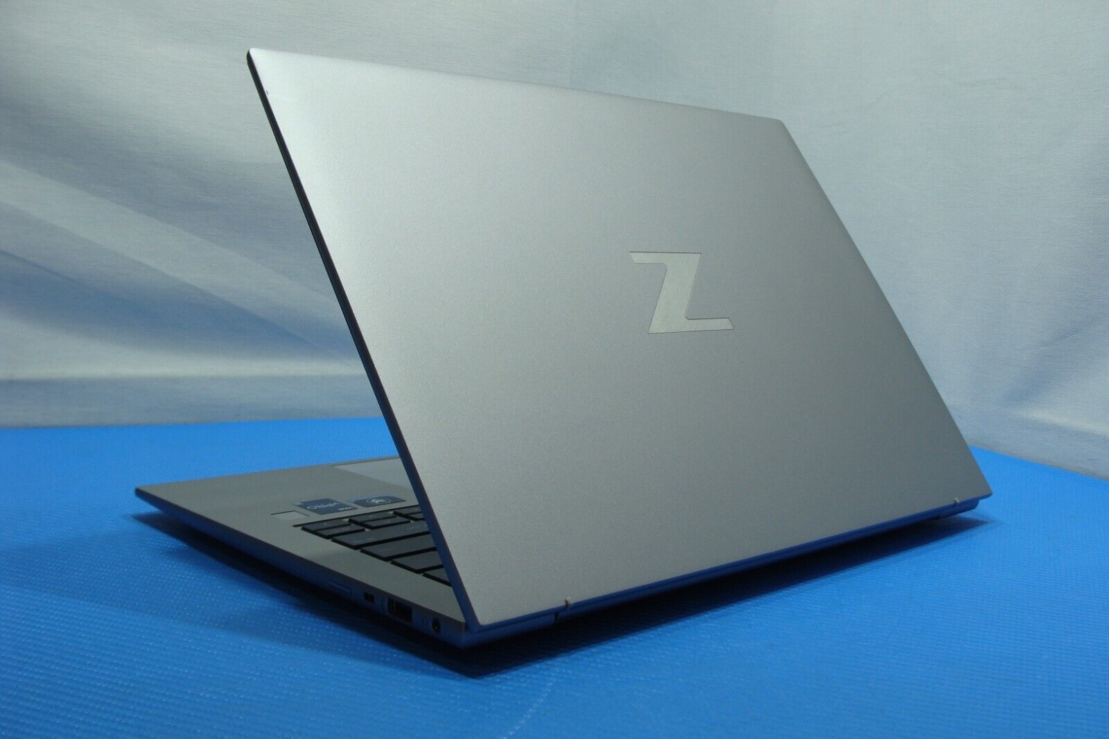 HP ZBook Firefly G9 14